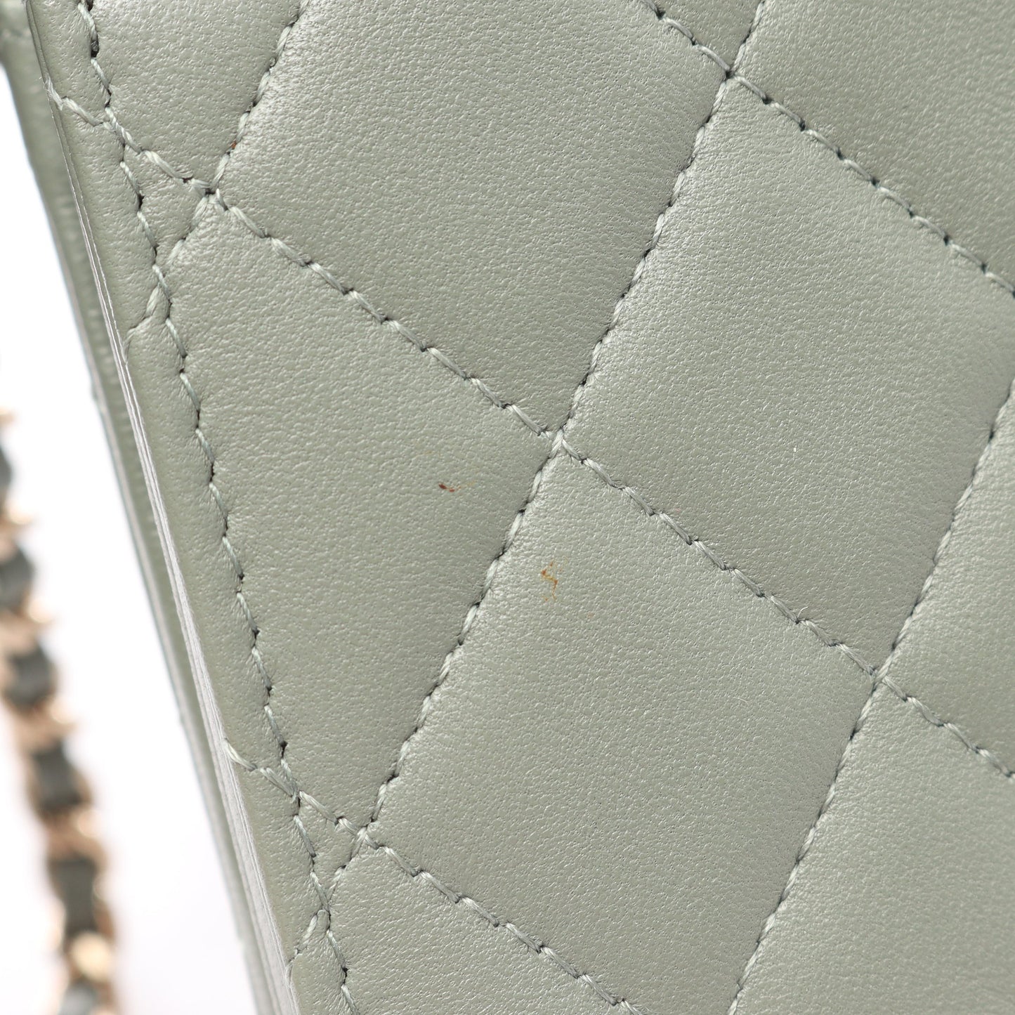 マトラッセ チェーンウォレット ラムスキン グレーグリーン ゴールド金具 シャネル バッグ CHANEL
