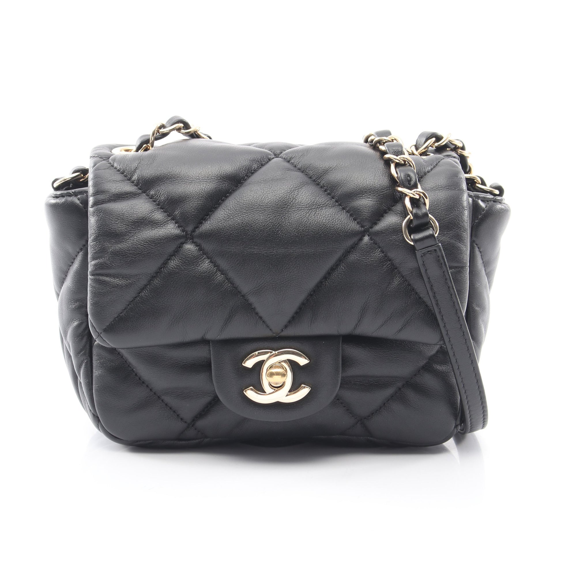 マトラッセ チェーンショルダーバッグ ラムスキン ブラック ゴールド金具 シャネル バッグ CHANEL