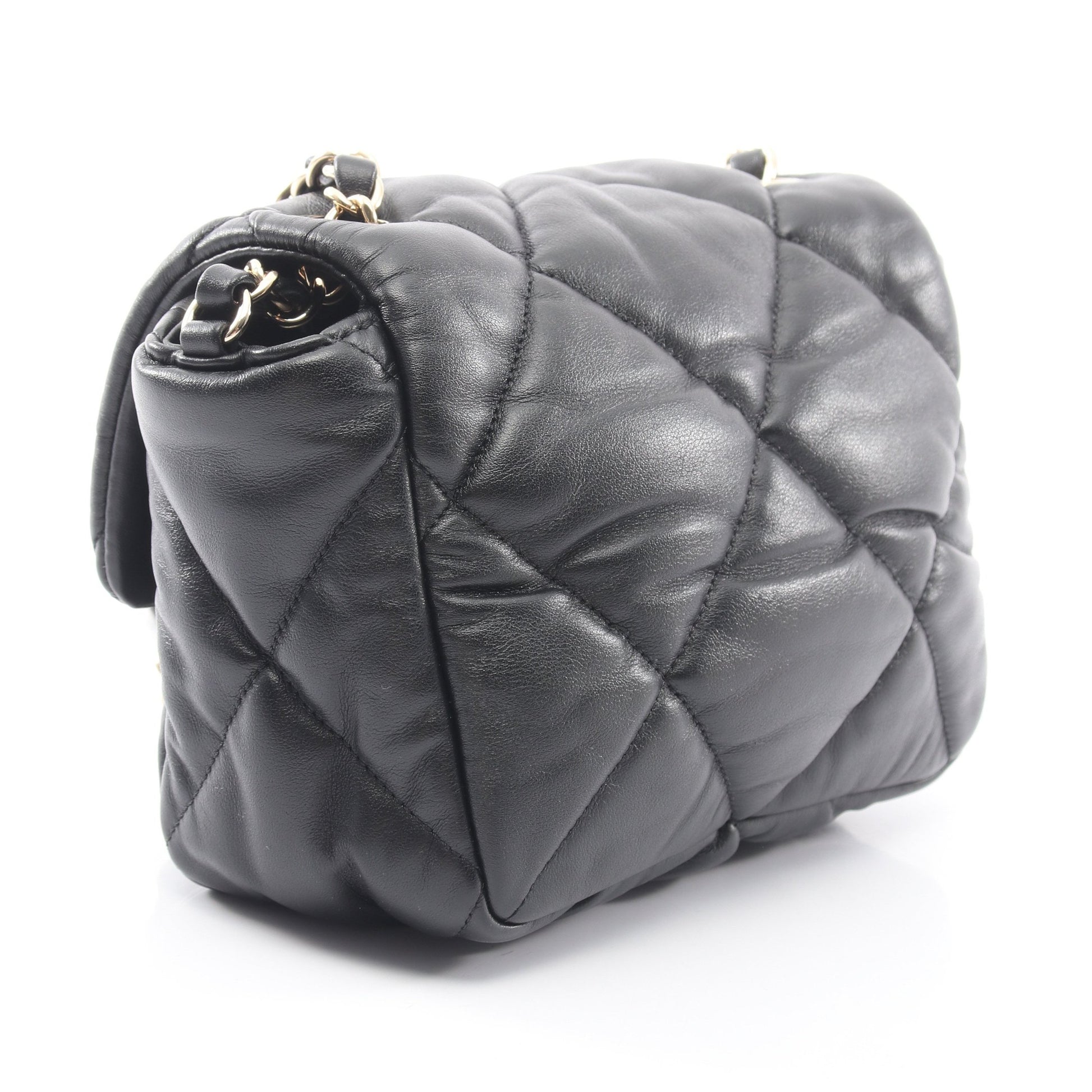 マトラッセ チェーンショルダーバッグ ラムスキン ブラック ゴールド金具 シャネル バッグ CHANEL