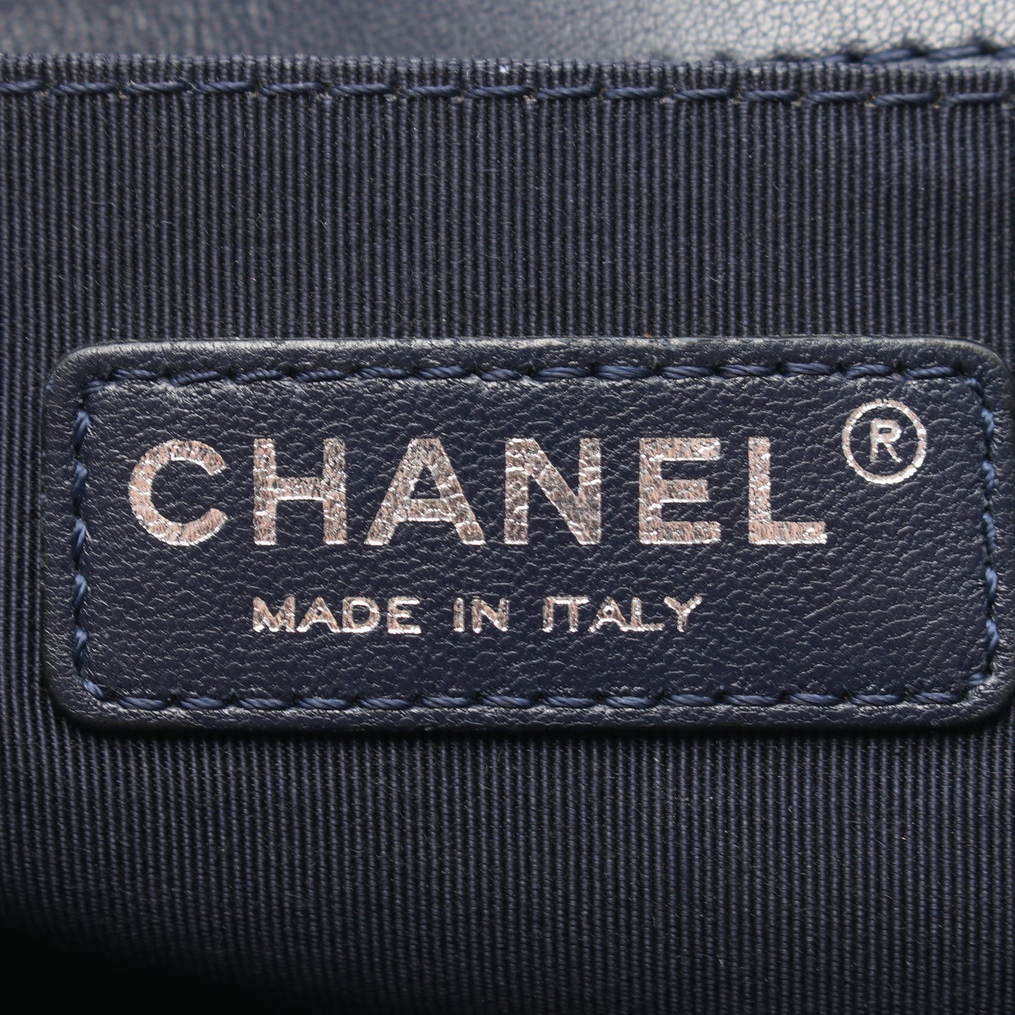 ボーイシャネル アンティークシルバー金具 チェーンショルダーバッグ ラムスキン ネイビー シャネル バッグ CHANEL