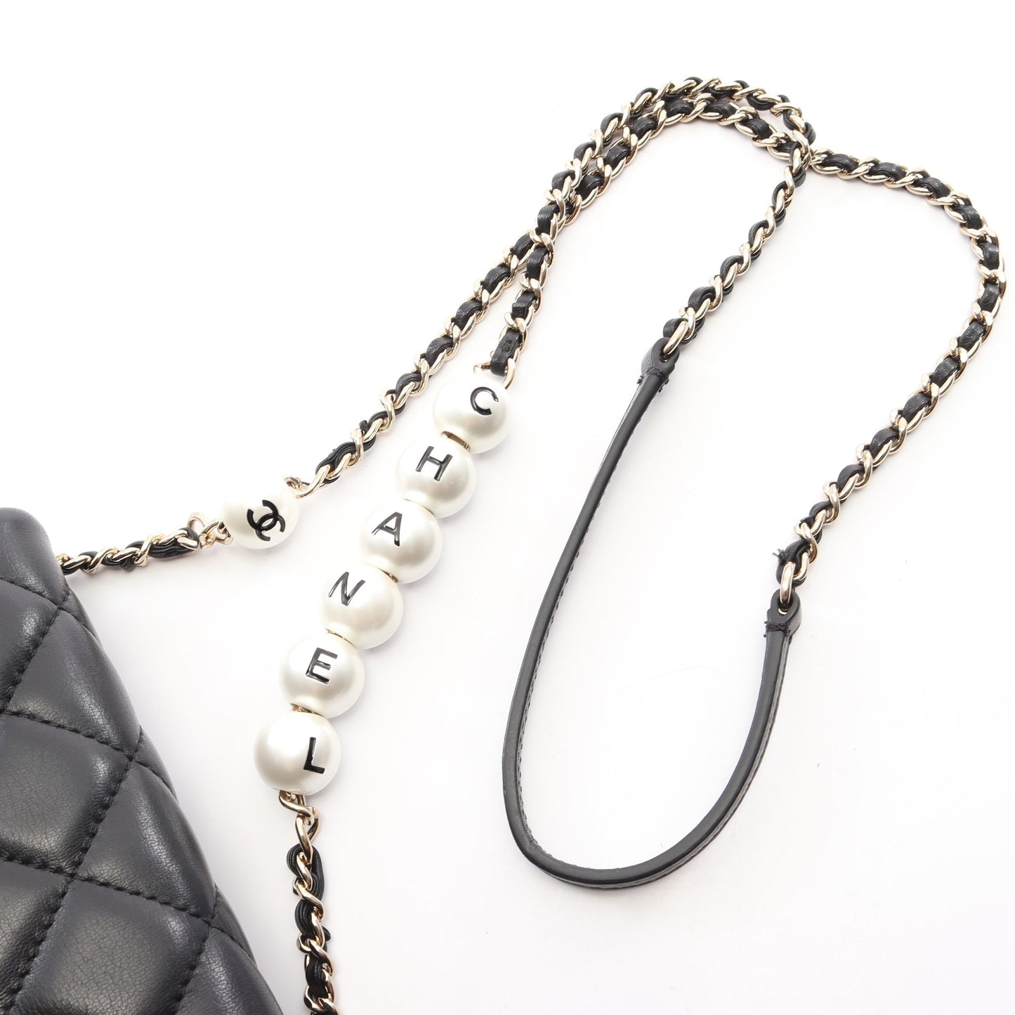 マトラッセ スモールフラップ チェーンショルダーバッグ ラムスキン ブラック ゴールド金具 シャネル バッグ CHANEL