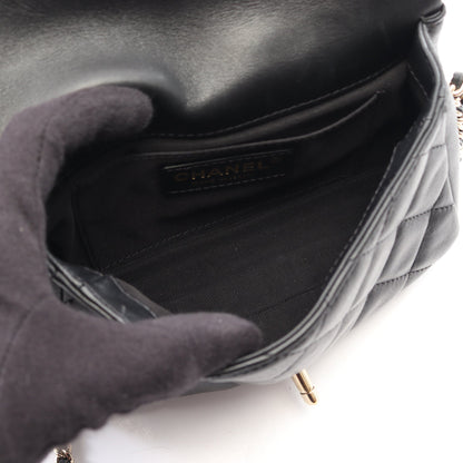 マトラッセ スモールフラップ チェーンショルダーバッグ ラムスキン ブラック ゴールド金具 シャネル バッグ CHANEL
