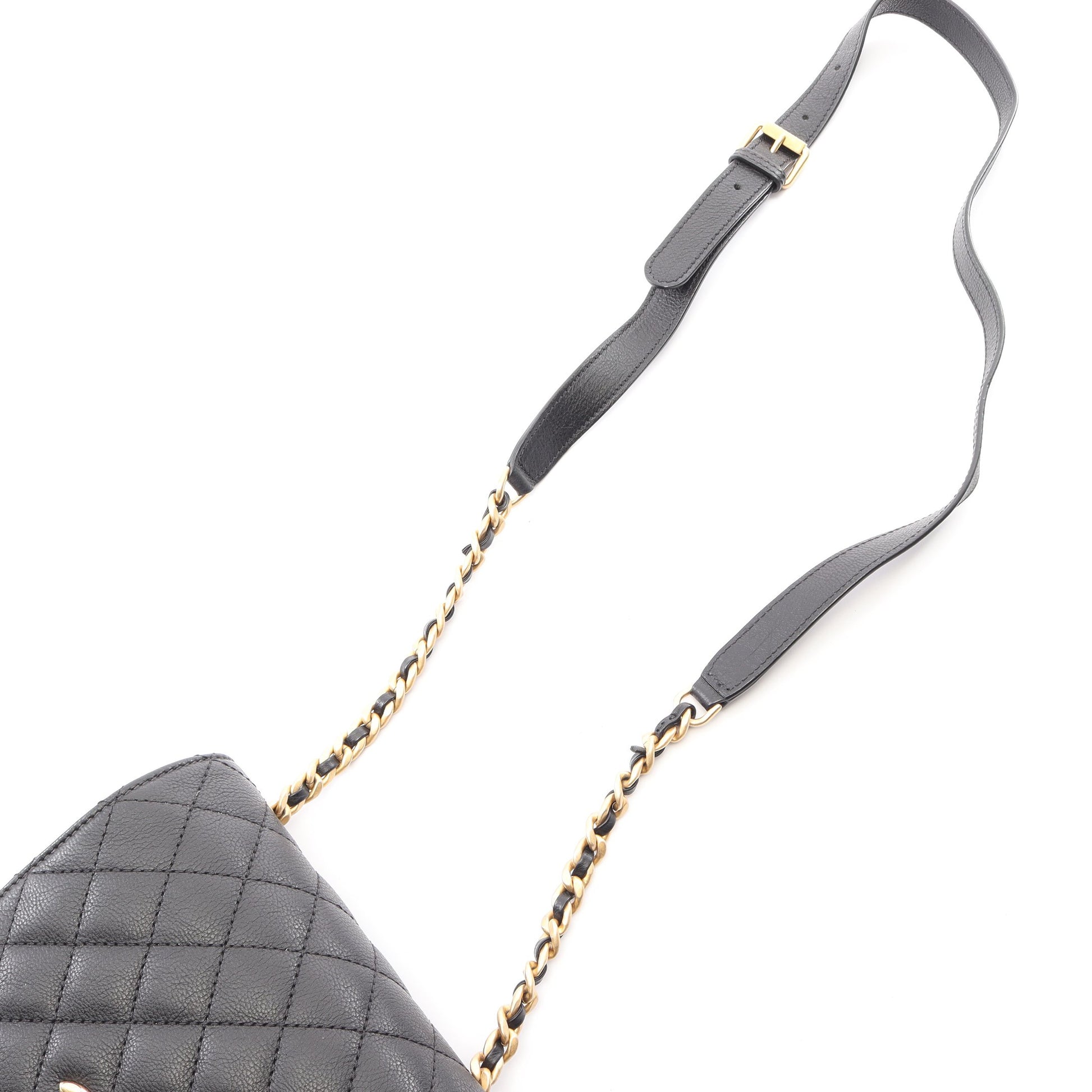 マトラッセ スモールフラップ チェーンショルダーバッグ キャビアスキン ブラック ゴールド金具 シャネル バッグ CHANEL