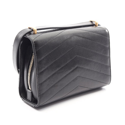 シェブロン Vステッチ メダル チェーンショルダーバッグ レザー ブラック ゴールド金具 シャネル バッグ CHANEL