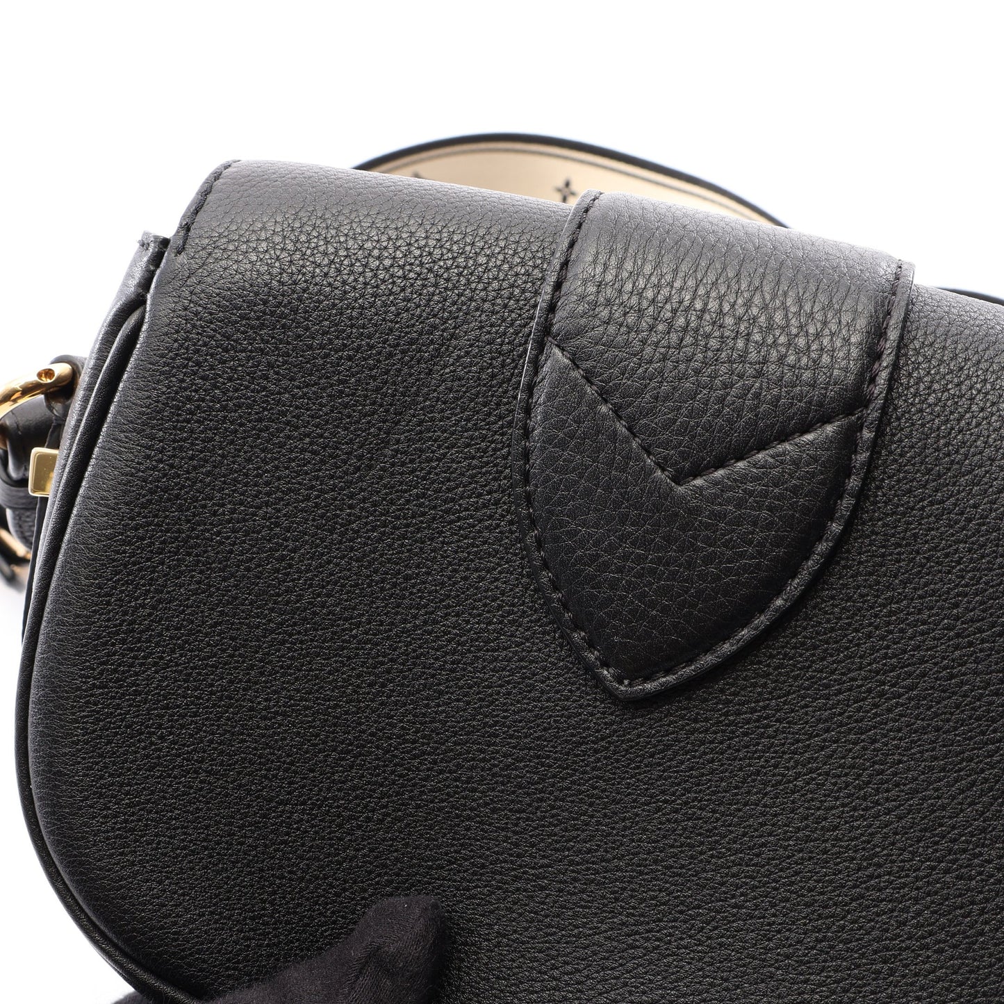 LV PONT 9 LVポンヌフ ソフトPM ノワール ショルダーバッグ レザー ブラック ルイヴィトン