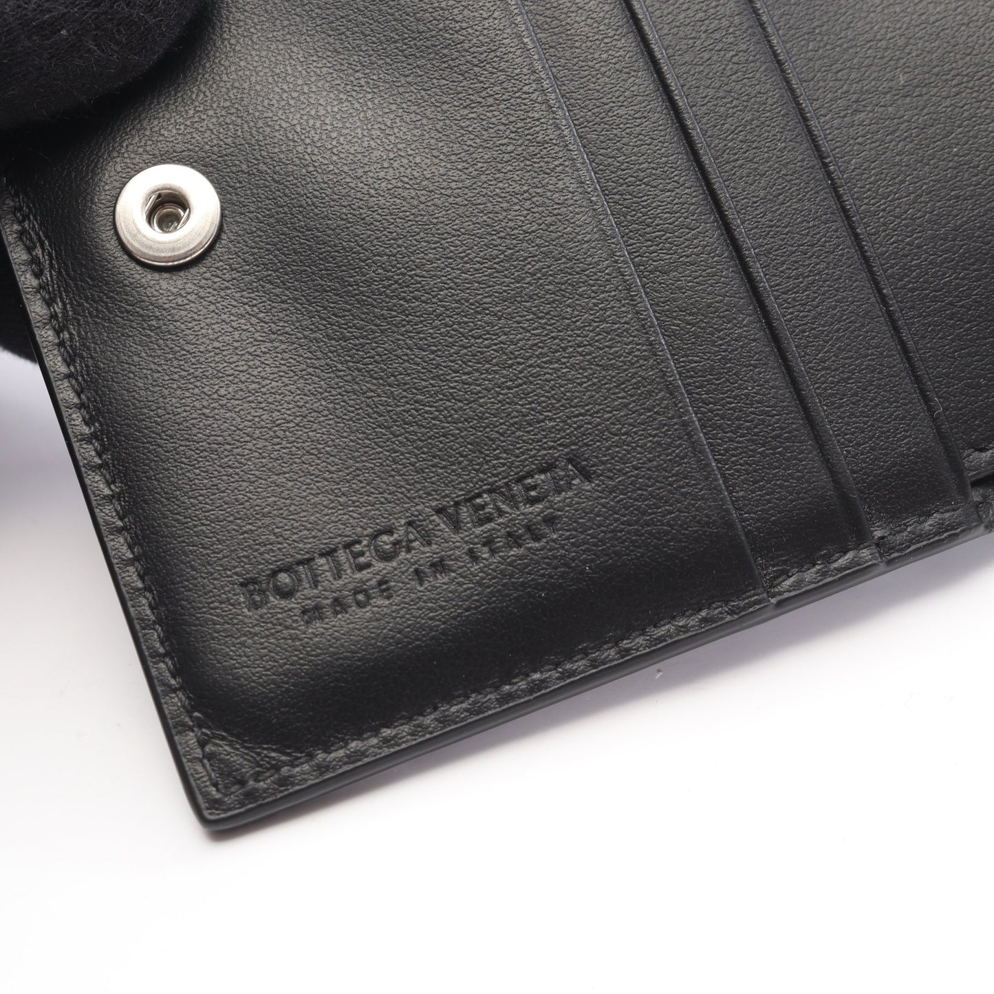 イントレチャート 二つ折り財布 レザー ブラック ボッテガヴェネタ 財布・小物 BOTTEGA VENETA