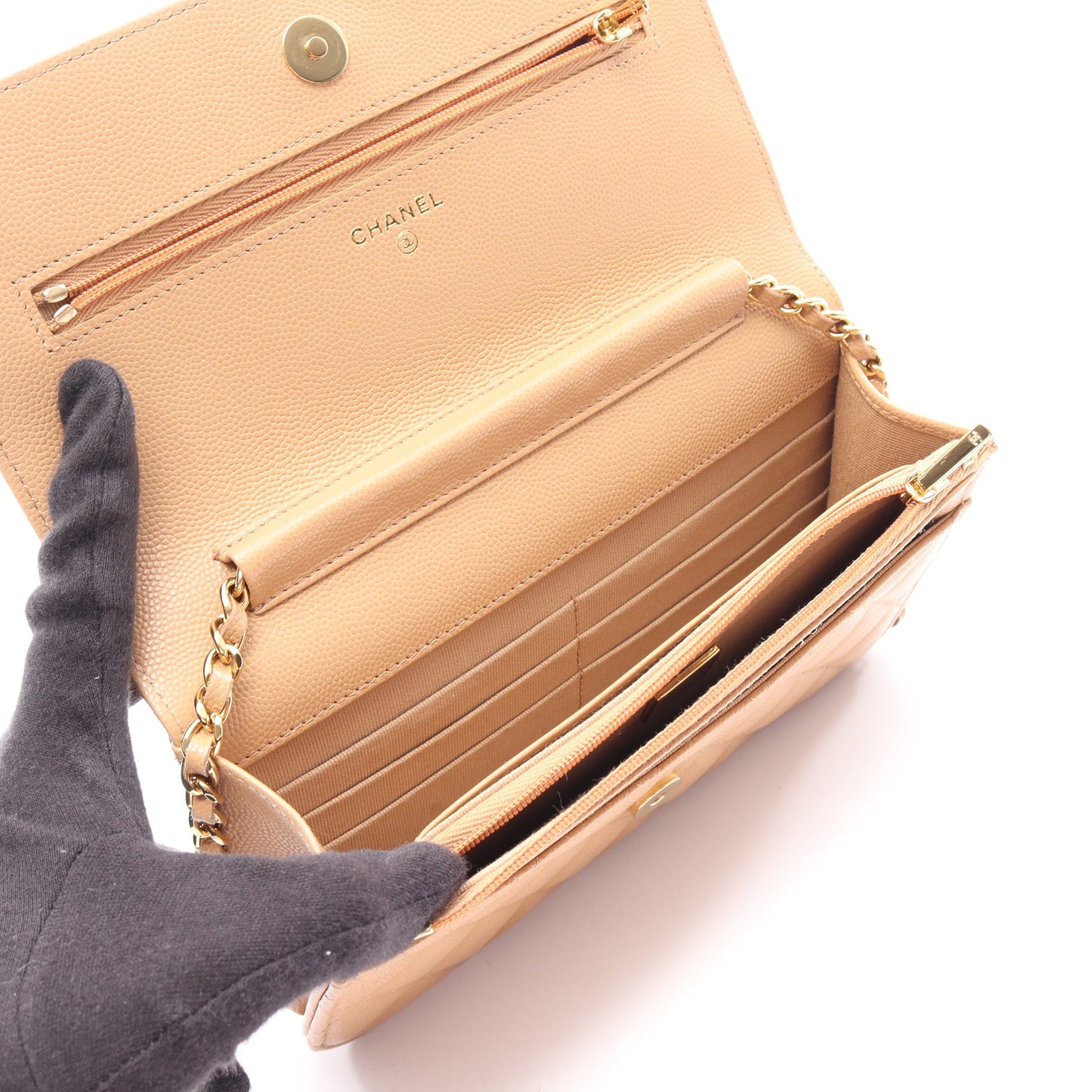 マトラッセ チェーンウォレット キャビアスキン ベージュ ゴールド金具 シャネル