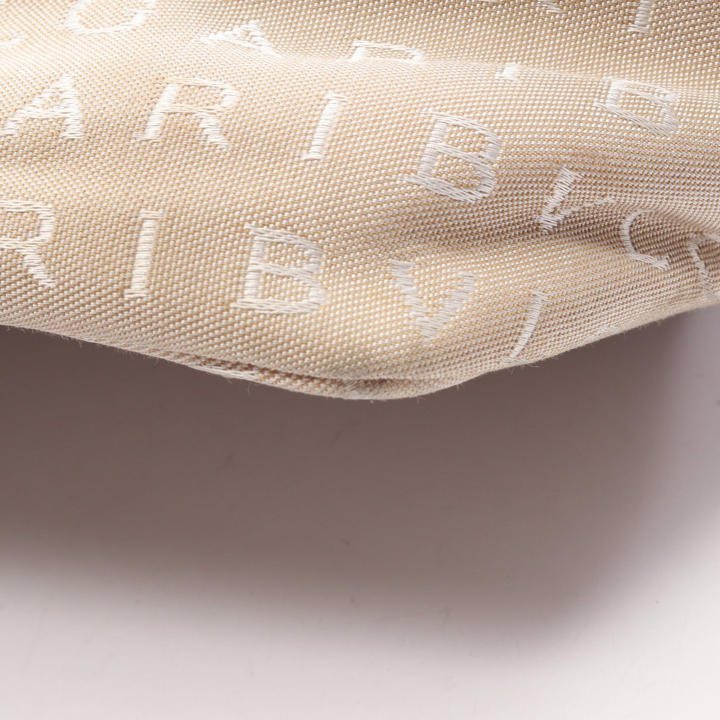 ロゴマニア ショルダーバッグ トートバッグ キャンバス レザー ベージュ ダークブラウン ブルガリ