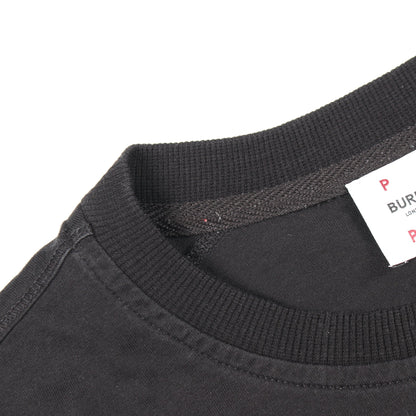 BURBERRY × Pop Trading Company ロゴグラフィック 半袖Tシャツ コットン ブラック バーバリー