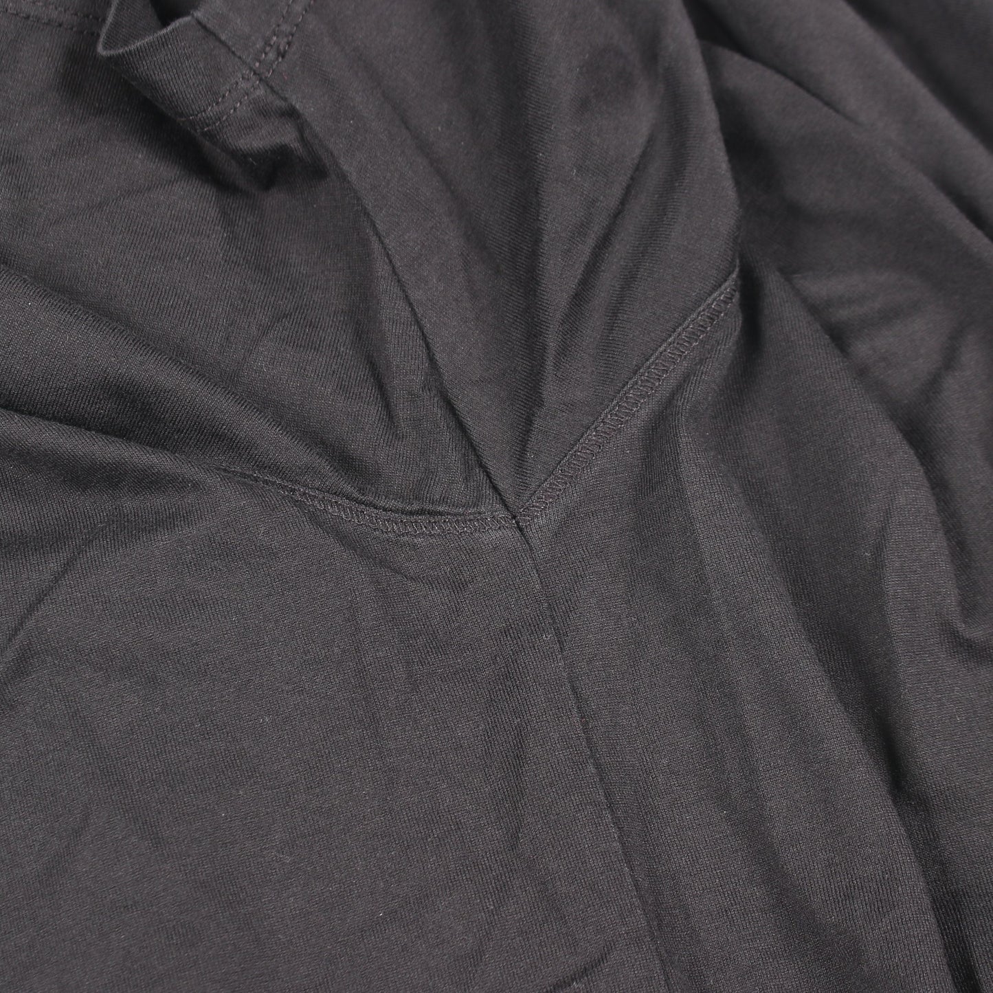 BURBERRY × Pop Trading Company ロゴグラフィック 半袖Tシャツ コットン ブラック バーバリー