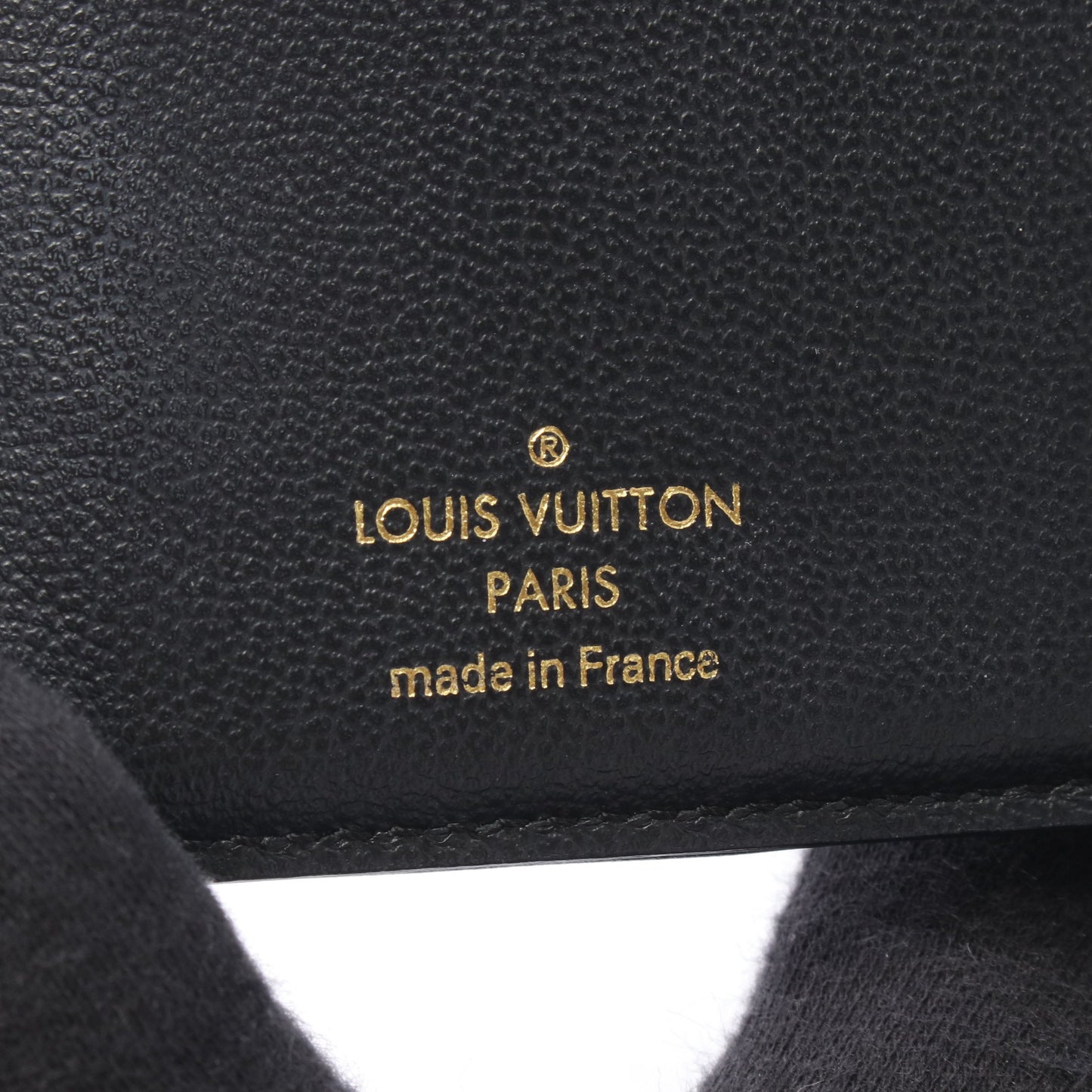 ポルトフォイユ ルー モノグラムエンボス 二つ折り財布 レザー ブラック ルイヴィトン
