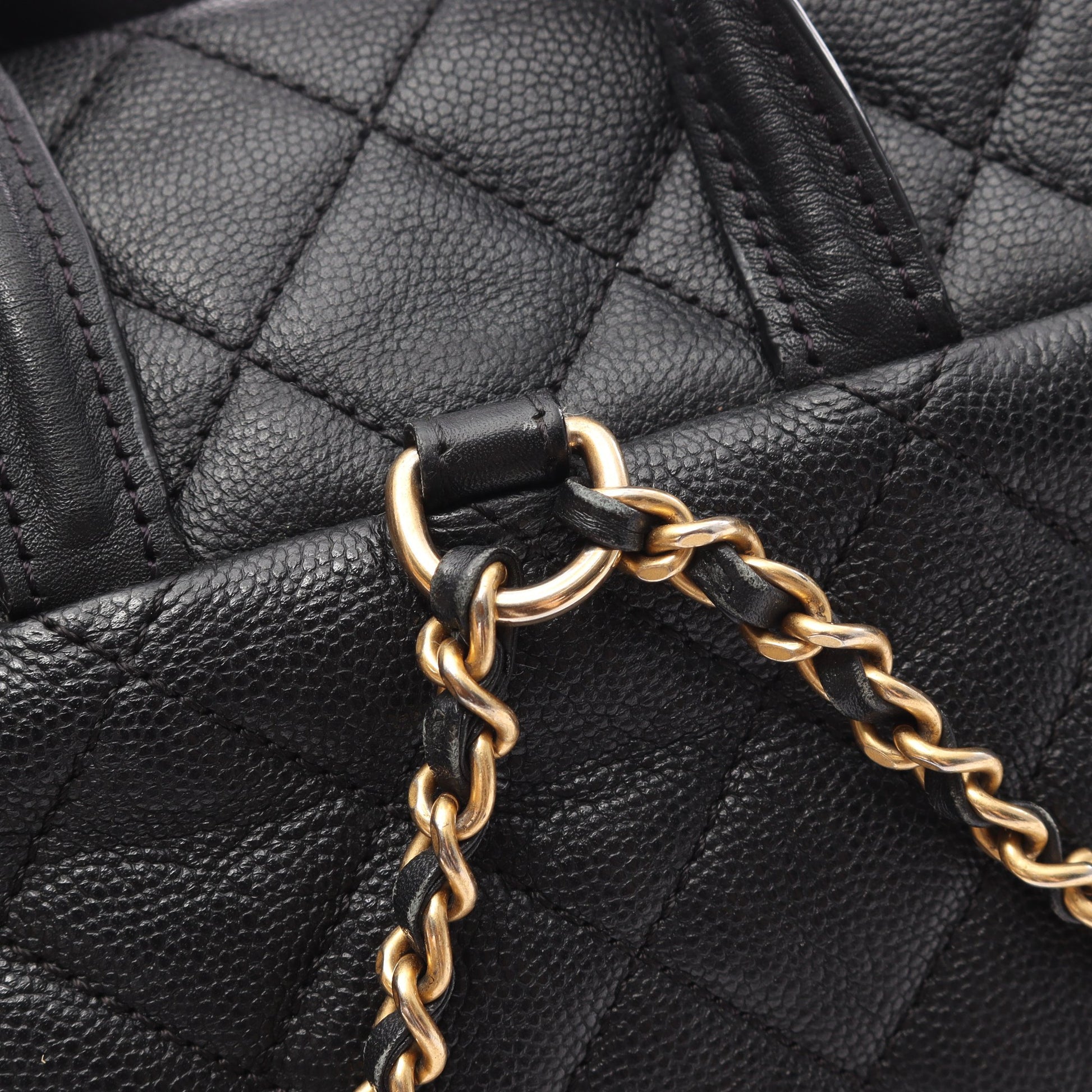 CCフィリグリー マトラッセ バックパック リュックサック キャビアスキン ブラック ゴールド金具 シャネル バッグ CHANEL