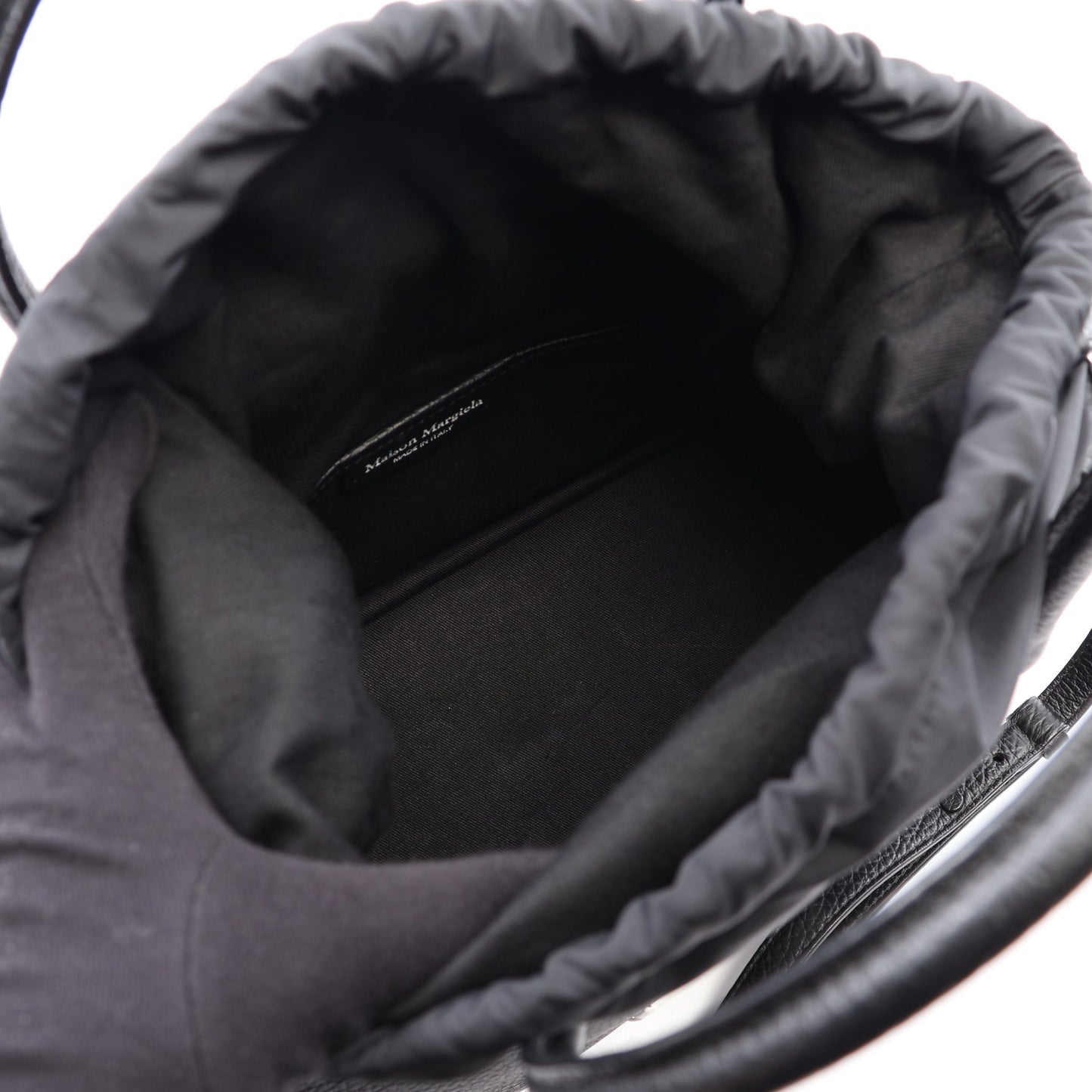 5AC ドローストリングバッグ ミディアム 2WAY ハンドバッグ レザー ブラック メゾンマルジェラ11 バッグ Maison Margiela 11