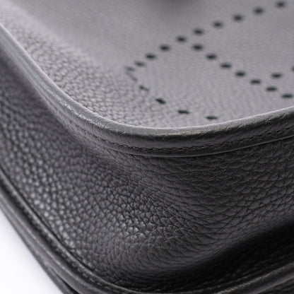 エヴリン 3 トロワ PM ショルダーバッグ トリヨンクレマンス ブラック シルバー金具 Z刻印 エルメス バッグ HERMES