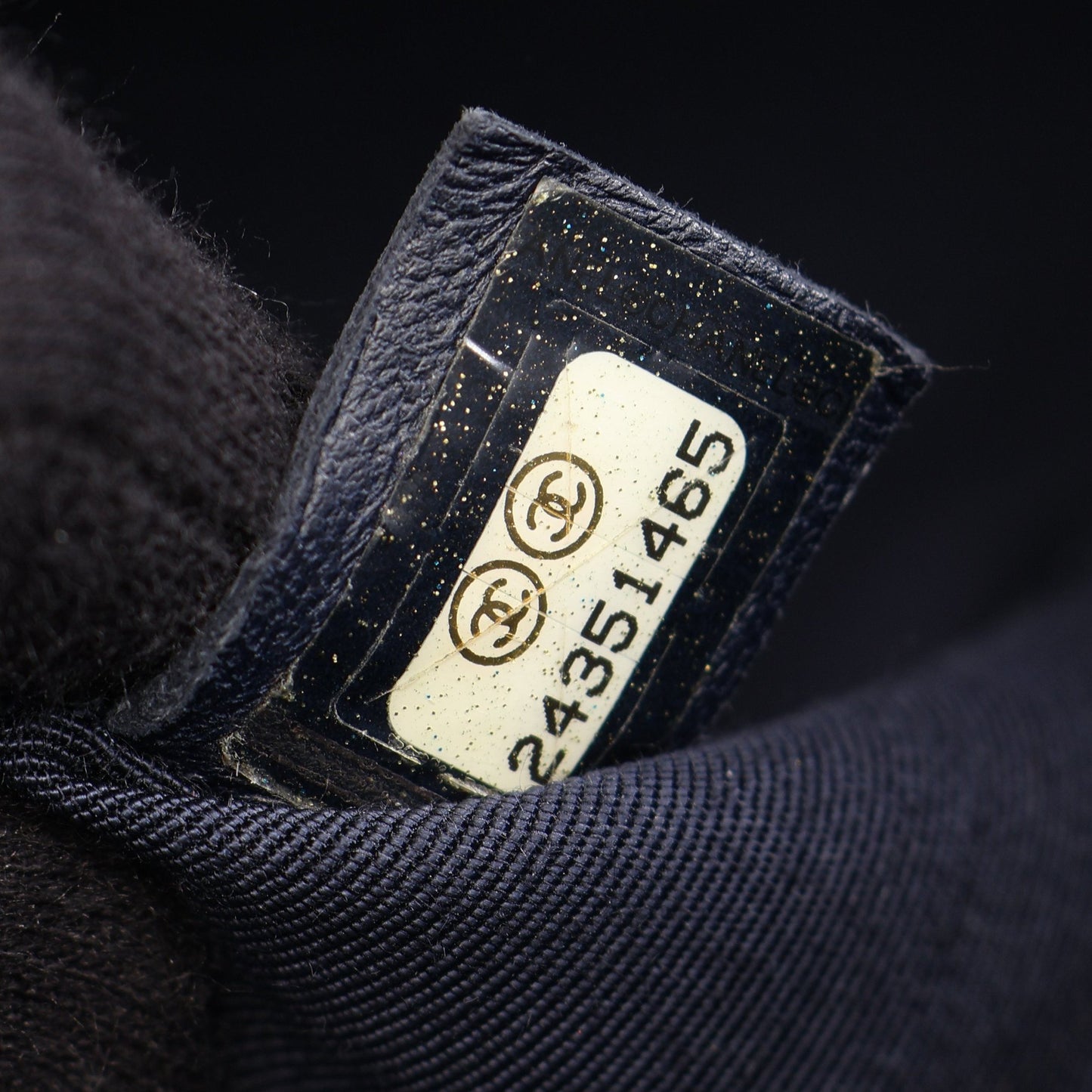 シェブロン Vステッチ トップハンドル 2WAY チェーンショルダーバッグ レザー ネイビー ゴールド金具 シャネル