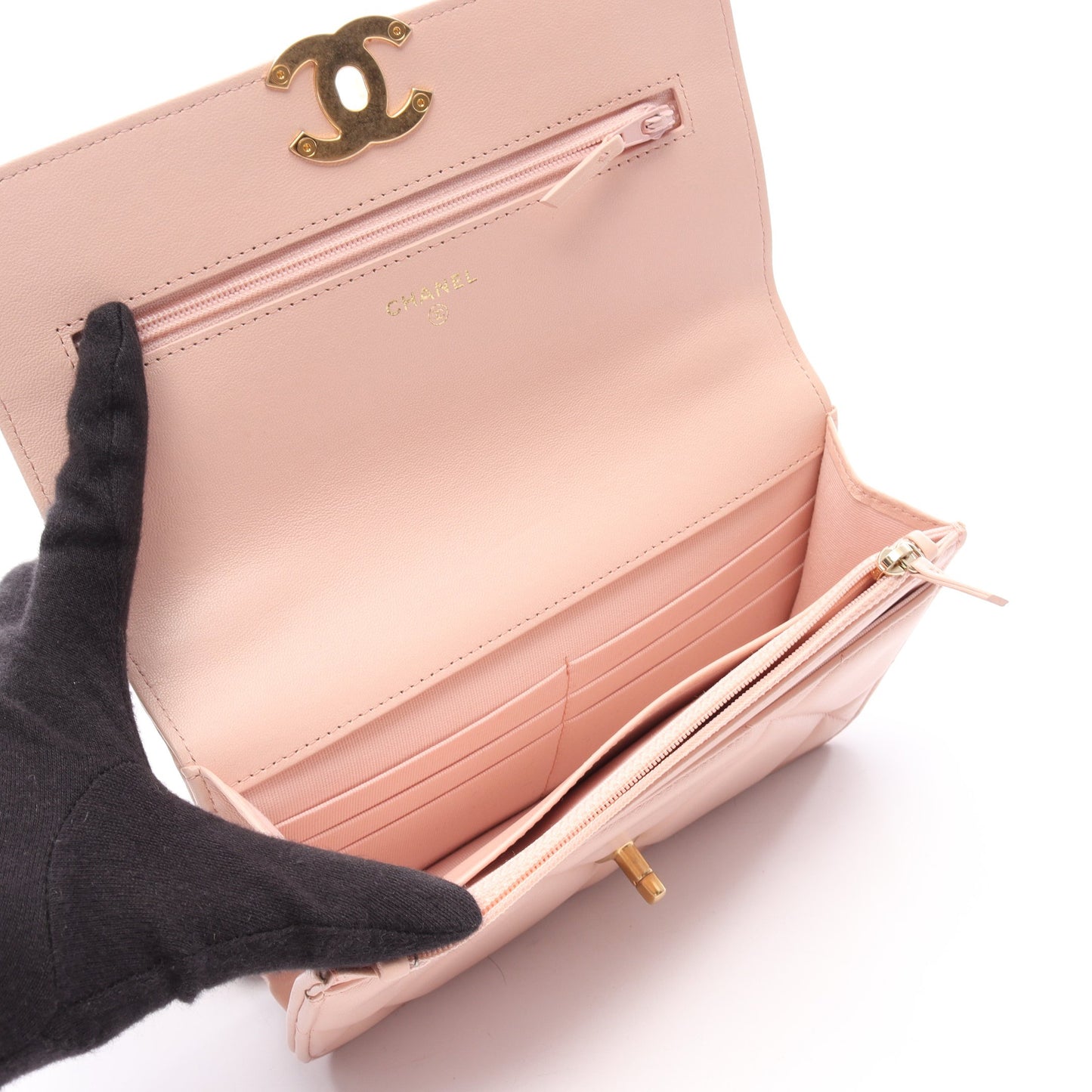 CHANEL19 マトラッセ コンビ金具 2WAY チェーンウォレット ラムスキン ライトピンク シャネル