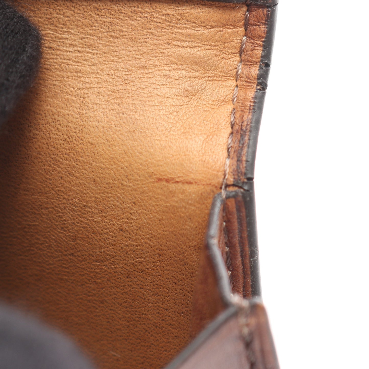 インブイア フラップ カードホルダー カリグラフィ カードケース レザー ベージュ ダークブラウン ベルルッティ