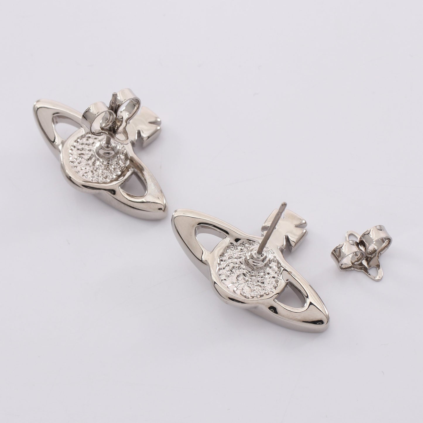 METAL MINI BAS RELIEF ピアス ラインストーン シルバー ヴィヴィアンウエストウッド