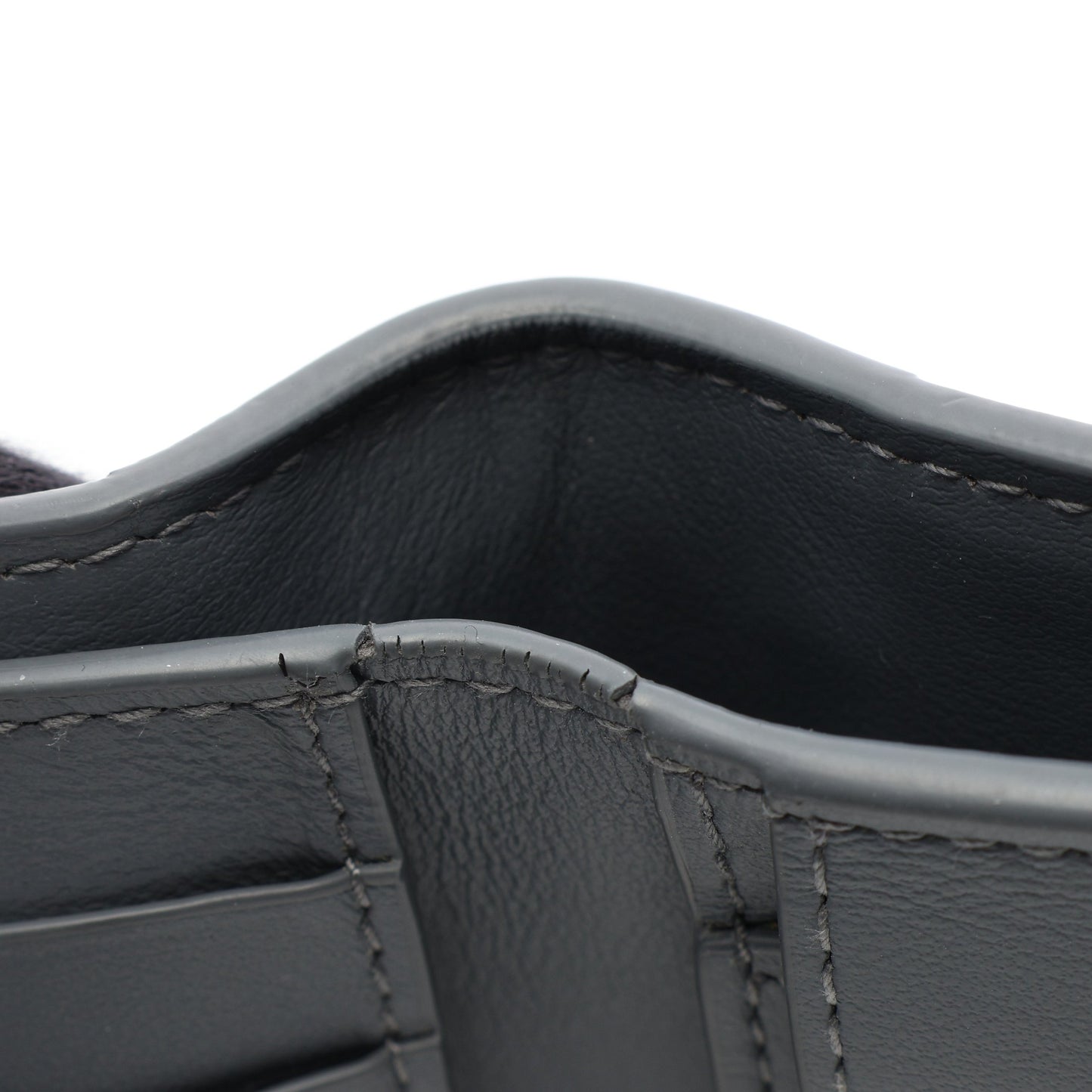 マキシイントレチャート 二つ折り財布 レザー グレー ボッテガヴェネタ 財布・小物 BOTTEGA VENETA