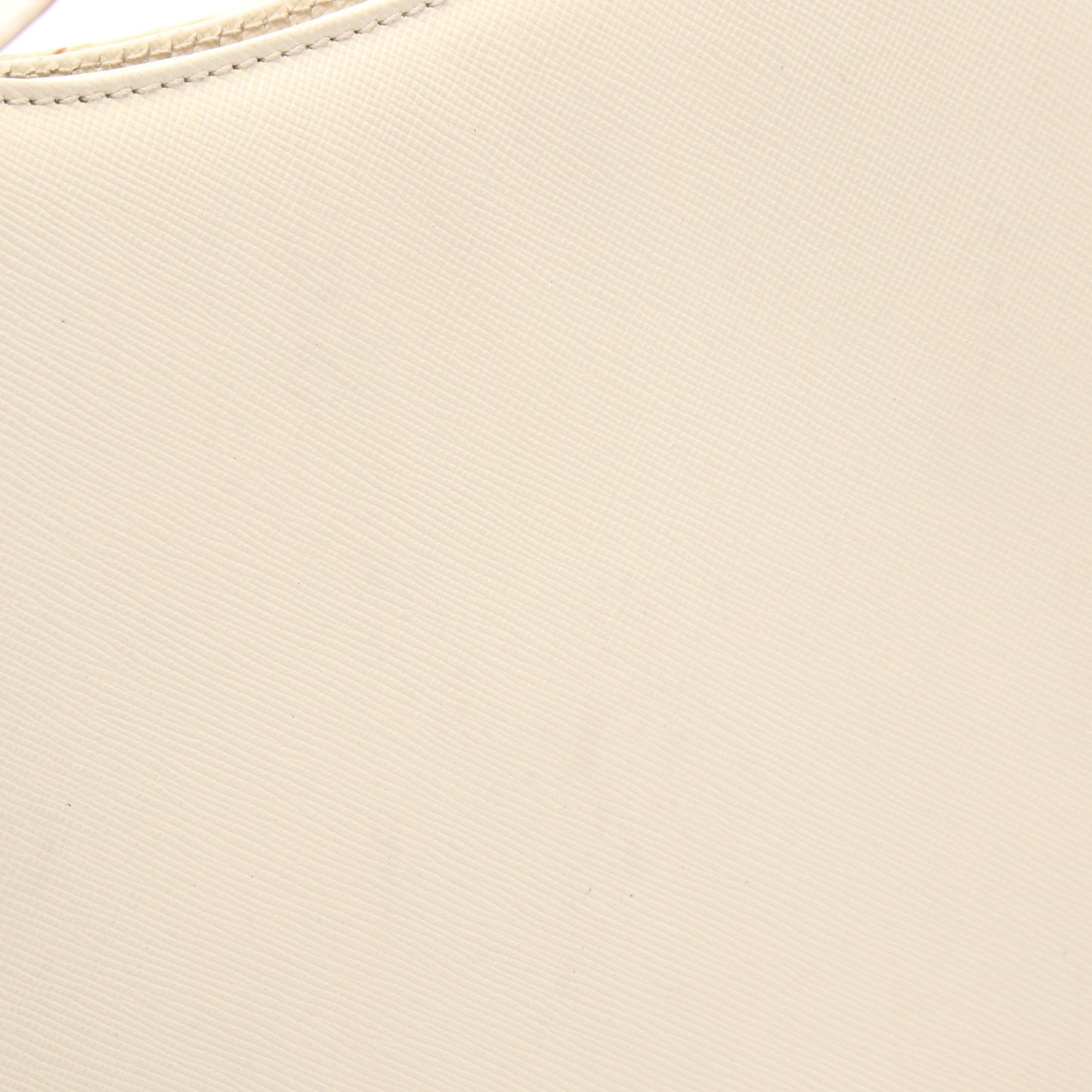 ショルダーバッグ レザー アイボリー サルヴァトーレフェラガモ バッグ Salvatore Ferragamo