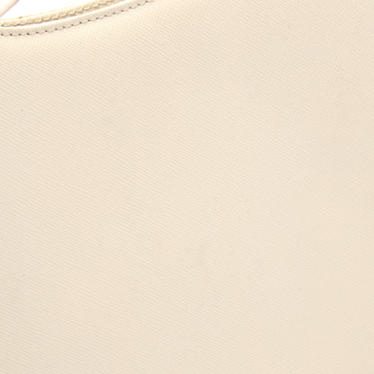 ショルダーバッグ レザー アイボリー サルヴァトーレフェラガモ バッグ Salvatore Ferragamo
