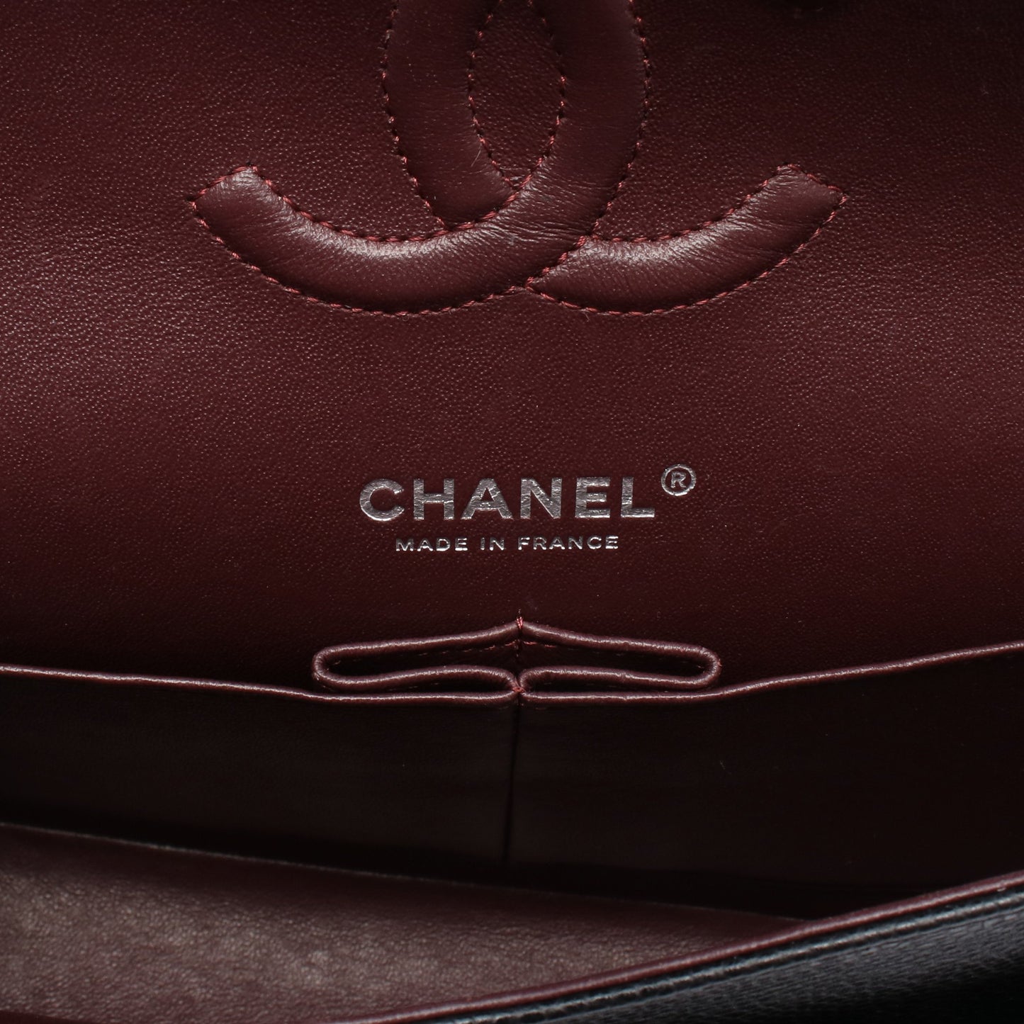 マトラッセ Wフラップ Wチェーンショルダーバッグ キャビアスキン ブラック シルバー金具 シャネル バッグ CHANEL