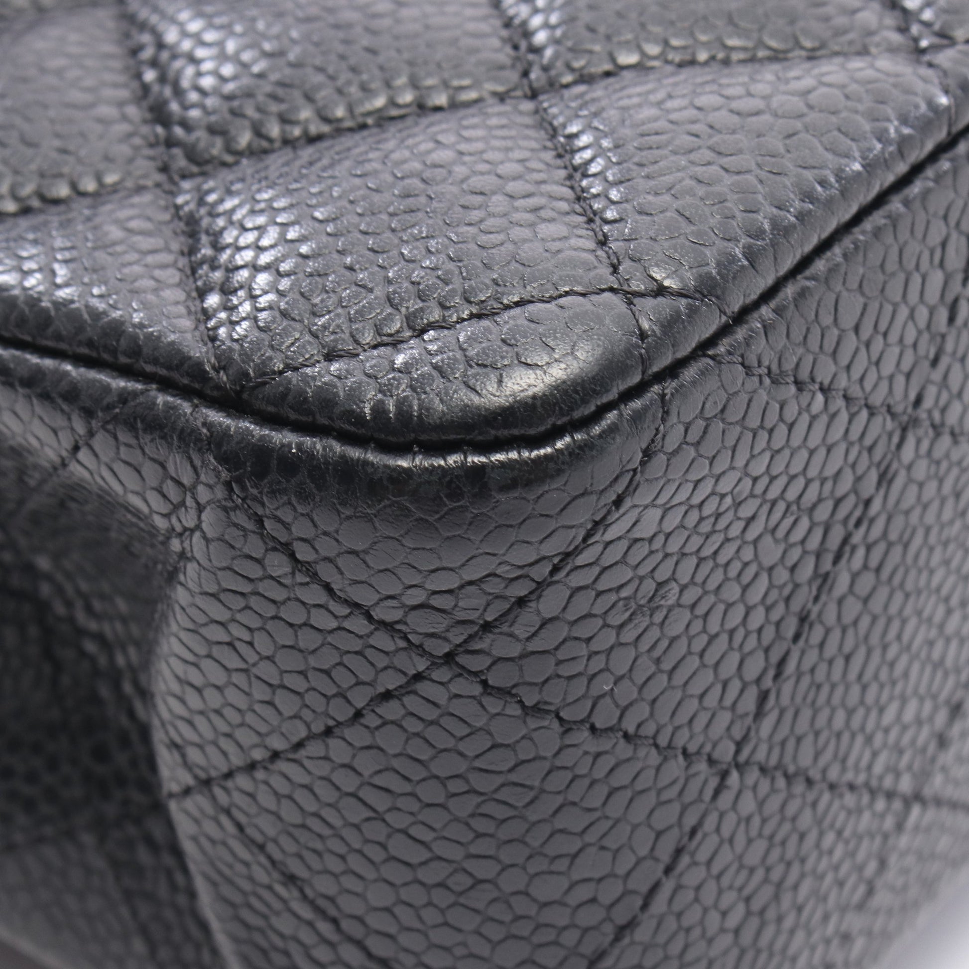 マトラッセ Wフラップ Wチェーンショルダーバッグ キャビアスキン ブラック シルバー金具 シャネル バッグ CHANEL