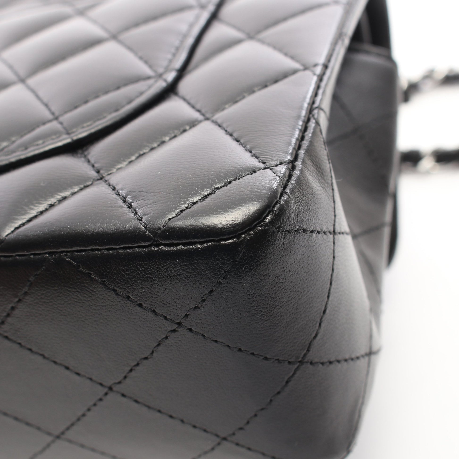 マトラッセ Wフラップ Wチェーンショルダーバッグ ラムスキン ブラック シルバー金具 シャネル バッグ CHANEL