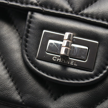 2.55 Vステッチ シェブロン Wチェーンショルダーバッグ エイジドカーフスキン ブラック シルバー金具 シャネル バッグ CHANEL