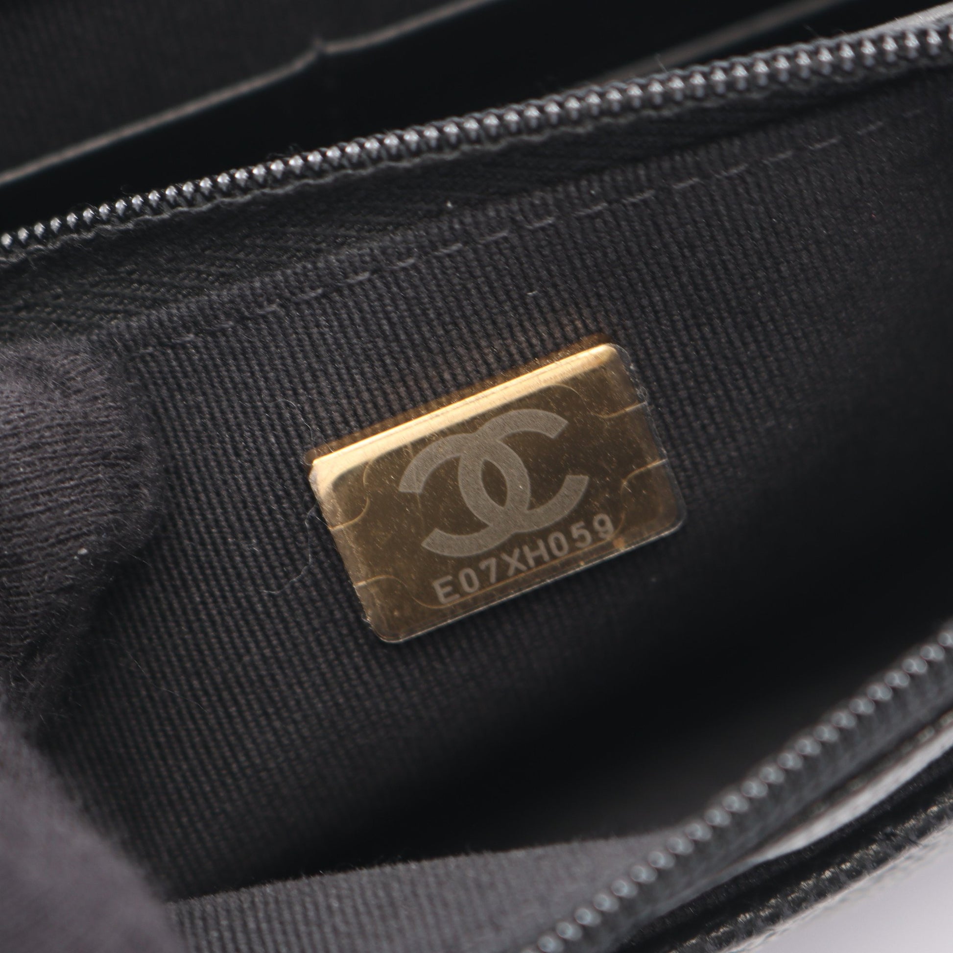 マトラッセ チェーンウォレット キャビアスキン ブラック ゴールド金具 シャネル バッグ CHANEL