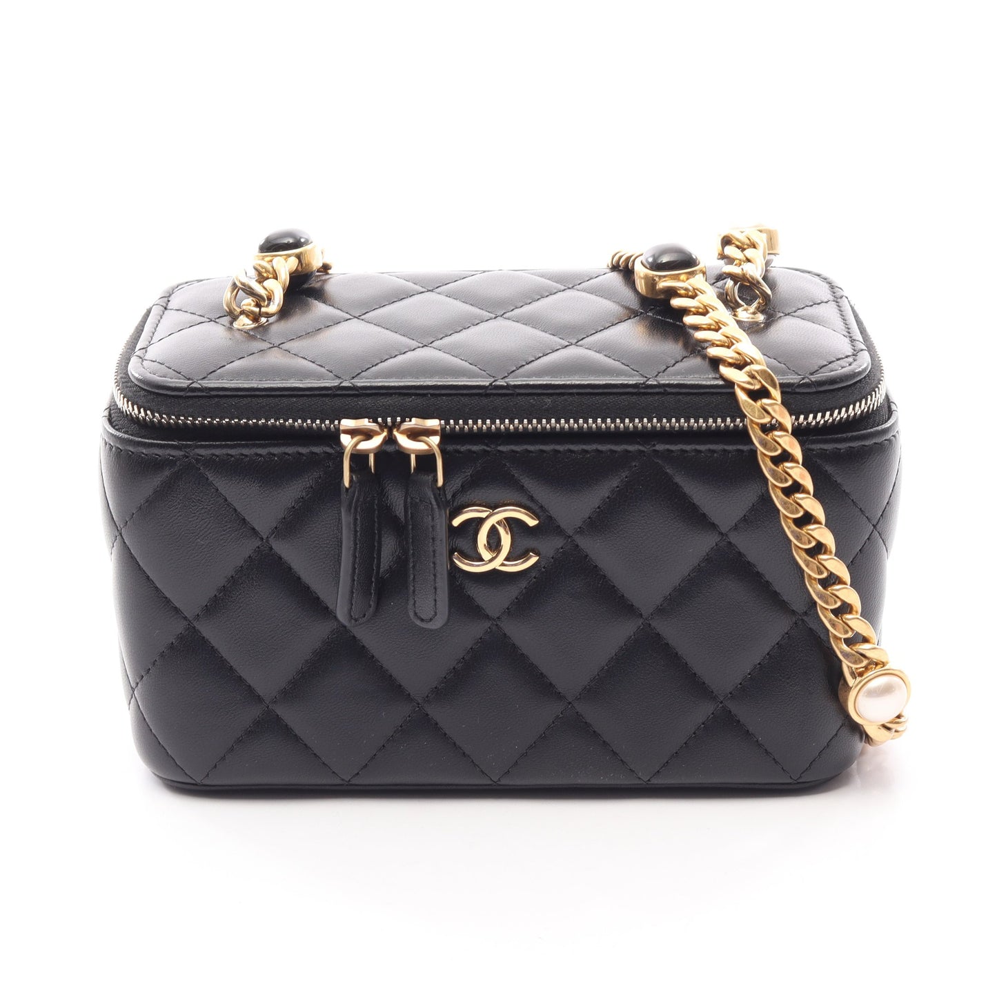 マトラッセ バニティ チェーンショルダーバッグ ラムスキン ブラック ゴールド金具 シャネル バッグ CHANEL