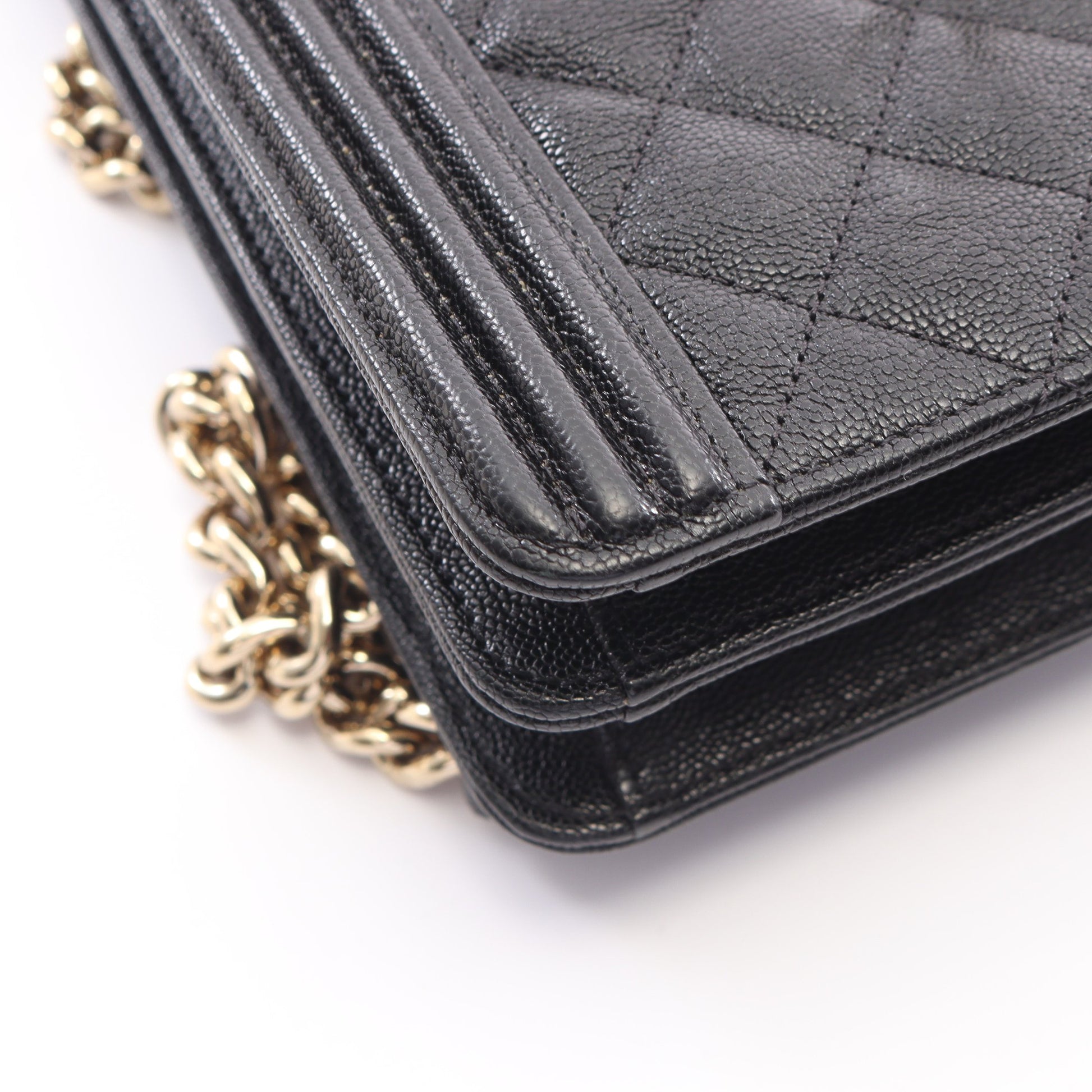 ボーイシャネル マトラッセ チェーンショルダーバッグ キャビアスキン ブラック ゴールド金具 シャネル バッグ CHANEL