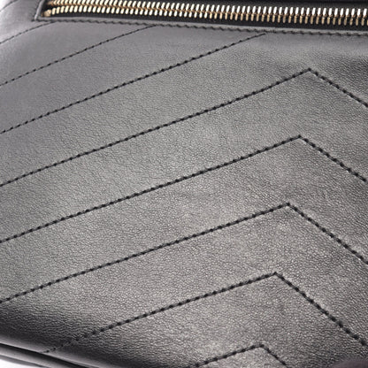 Vステッチ チェーンショルダーバッグ レザー ブラック ゴールド金具 シャネル バッグ CHANEL