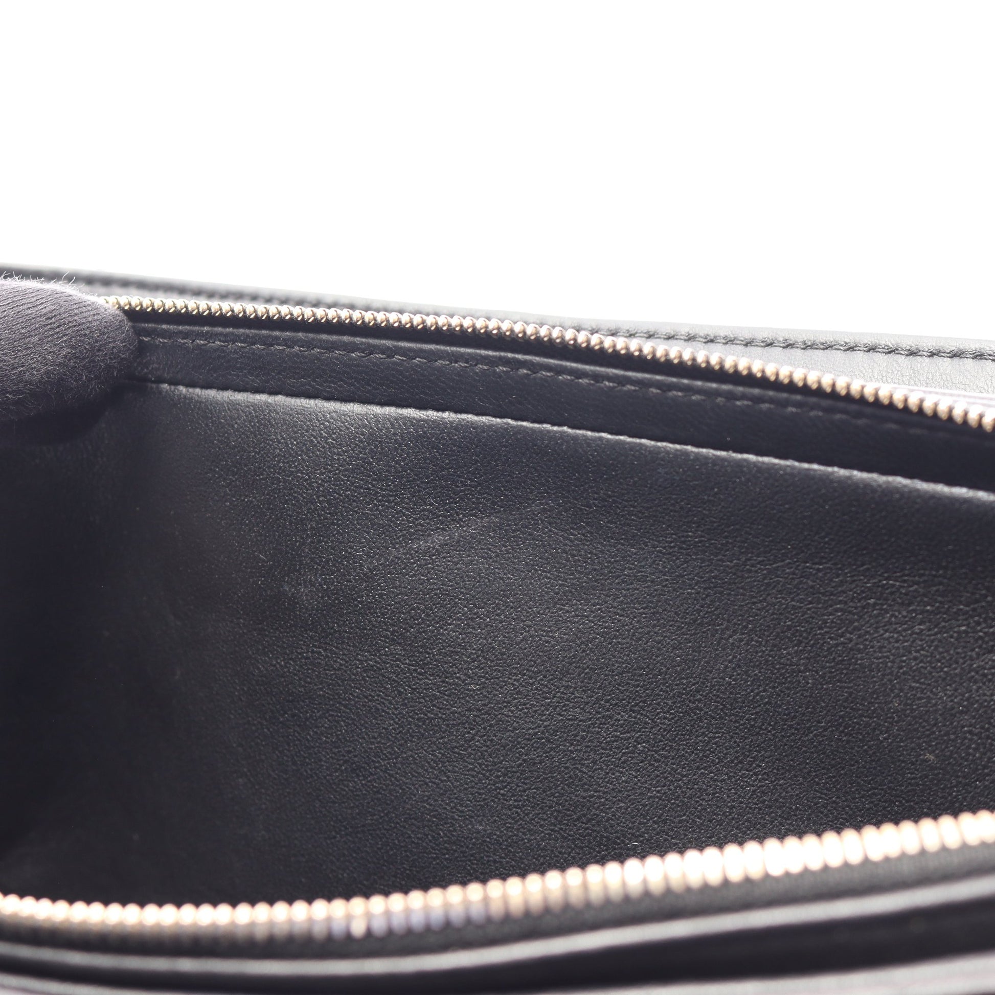 Vステッチ チェーンショルダーバッグ レザー ブラック ゴールド金具 シャネル バッグ CHANEL