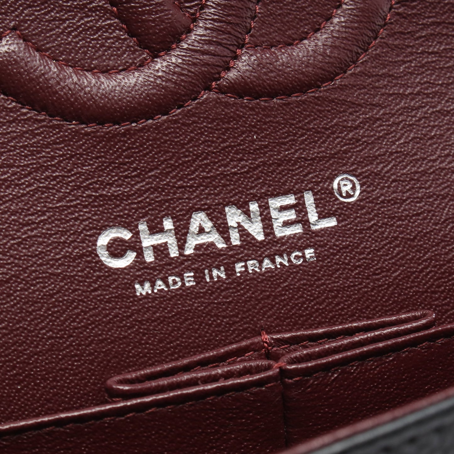 マトラッセ Wフラップ Wチェーンショルダーバッグ キャビアスキン ブラック シルバー金具 シャネル バッグ CHANEL