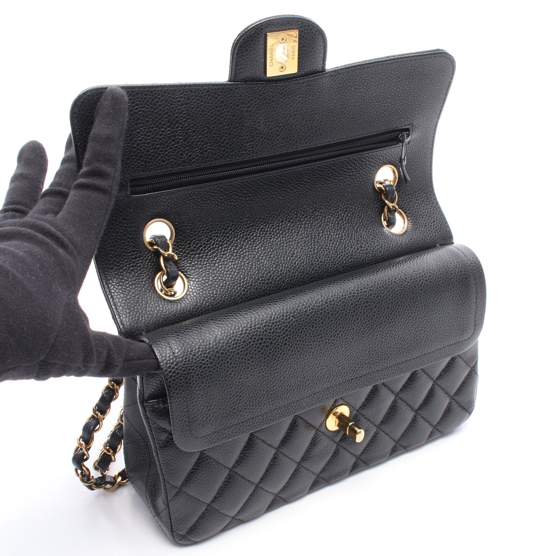 マトラッセ Wフラップ Wチェーンショルダーバッグ キャビアスキン ブラック ゴールド金具 シャネル バッグ CHANEL