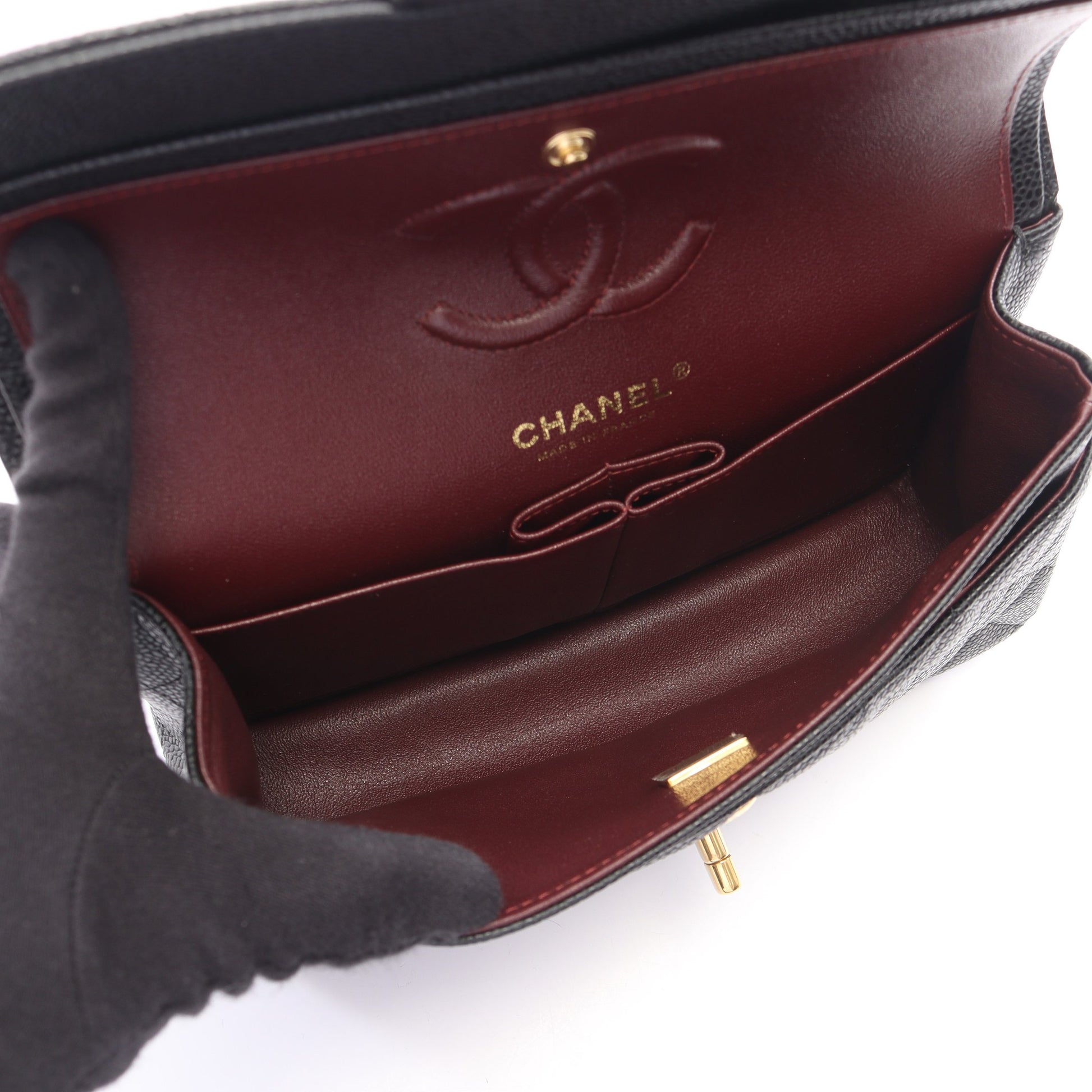 マトラッセ Wフラップ Wチェーンショルダーバッグ キャビアスキン ブラック ゴールド金具 シャネル バッグ CHANEL