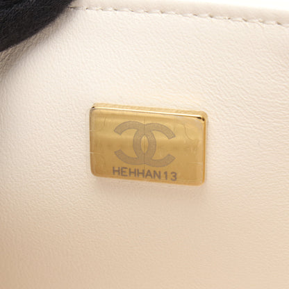2.55 シェブロン Vステッチ Wチェーンショルダーバッグ レザー ホワイト ゴールド金具 シャネル バッグ CHANEL