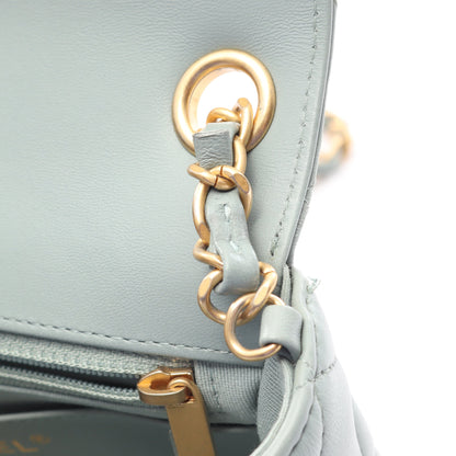 ミニマトラッセ チェーンショルダーバッグ ラムスキン グレーグリーン ゴールド金具 シャネル バッグ CHANEL