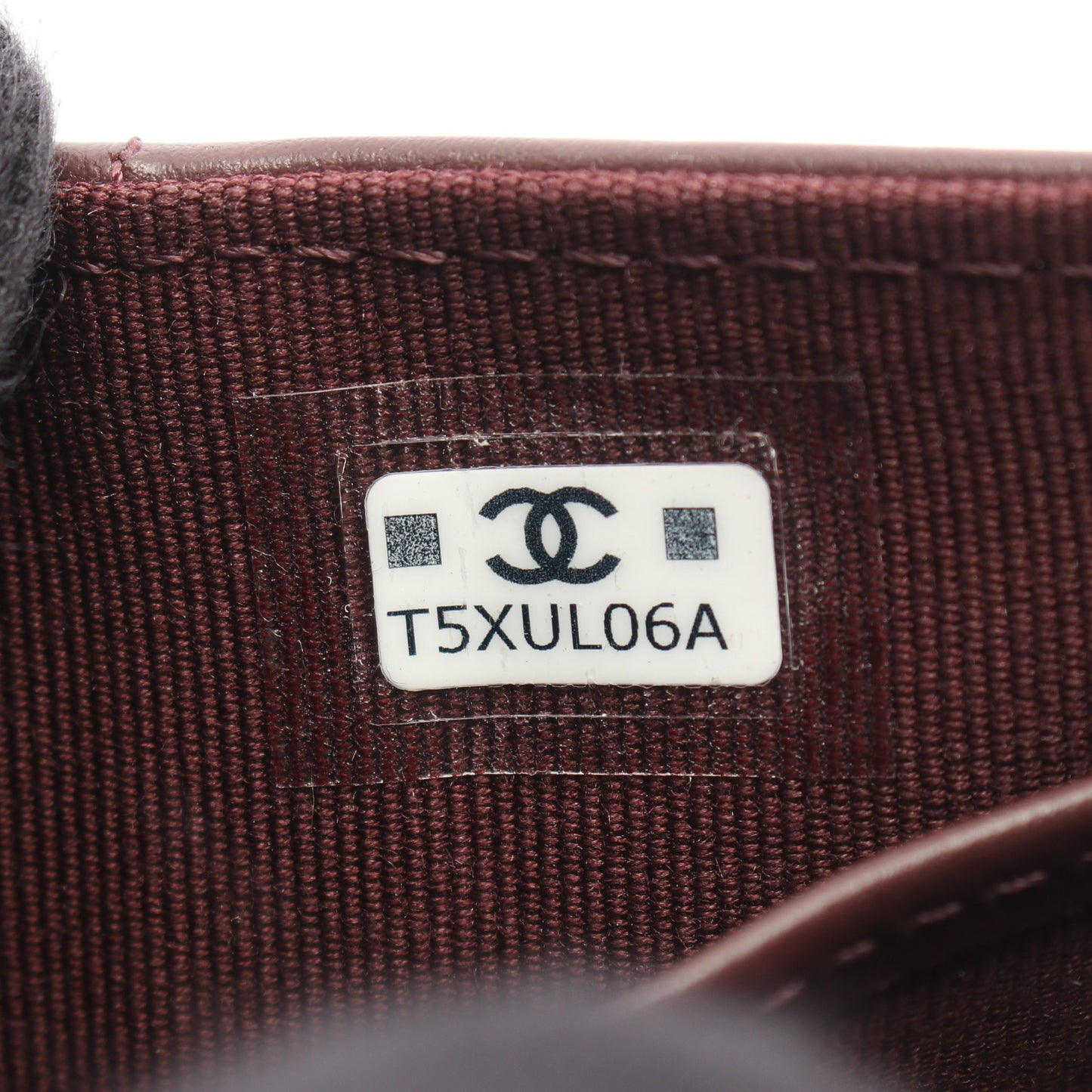 クラシック スモール フラップ ウォレット マトラッセ 三つ折り財布 キャビアスキン ブラック ゴールド金具 シャネル 財布・小物 CHANEL