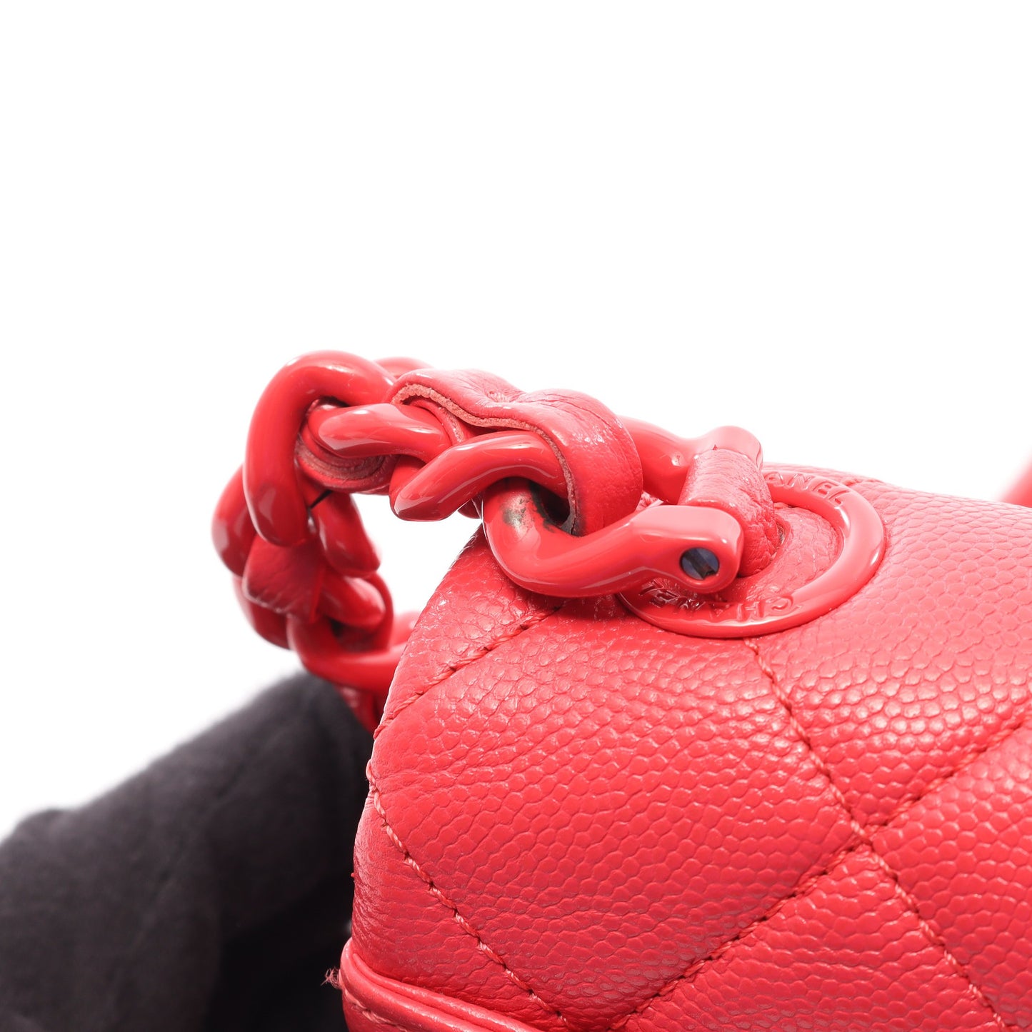 マトラッセ ショルダーバッグ キャビアスキン ピンクレッド シルバー金具 シャネル バッグ CHANEL