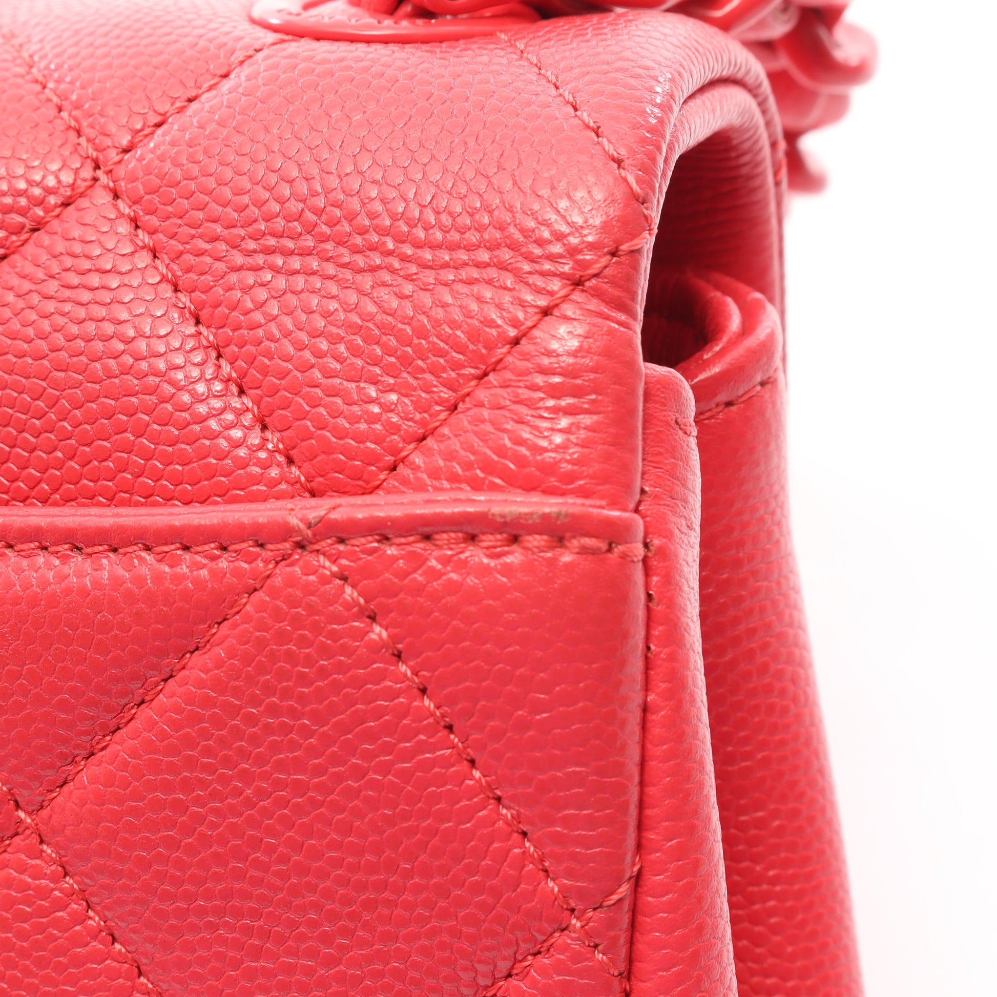 マトラッセ ショルダーバッグ キャビアスキン ピンクレッド シルバー金具 シャネル バッグ CHANEL