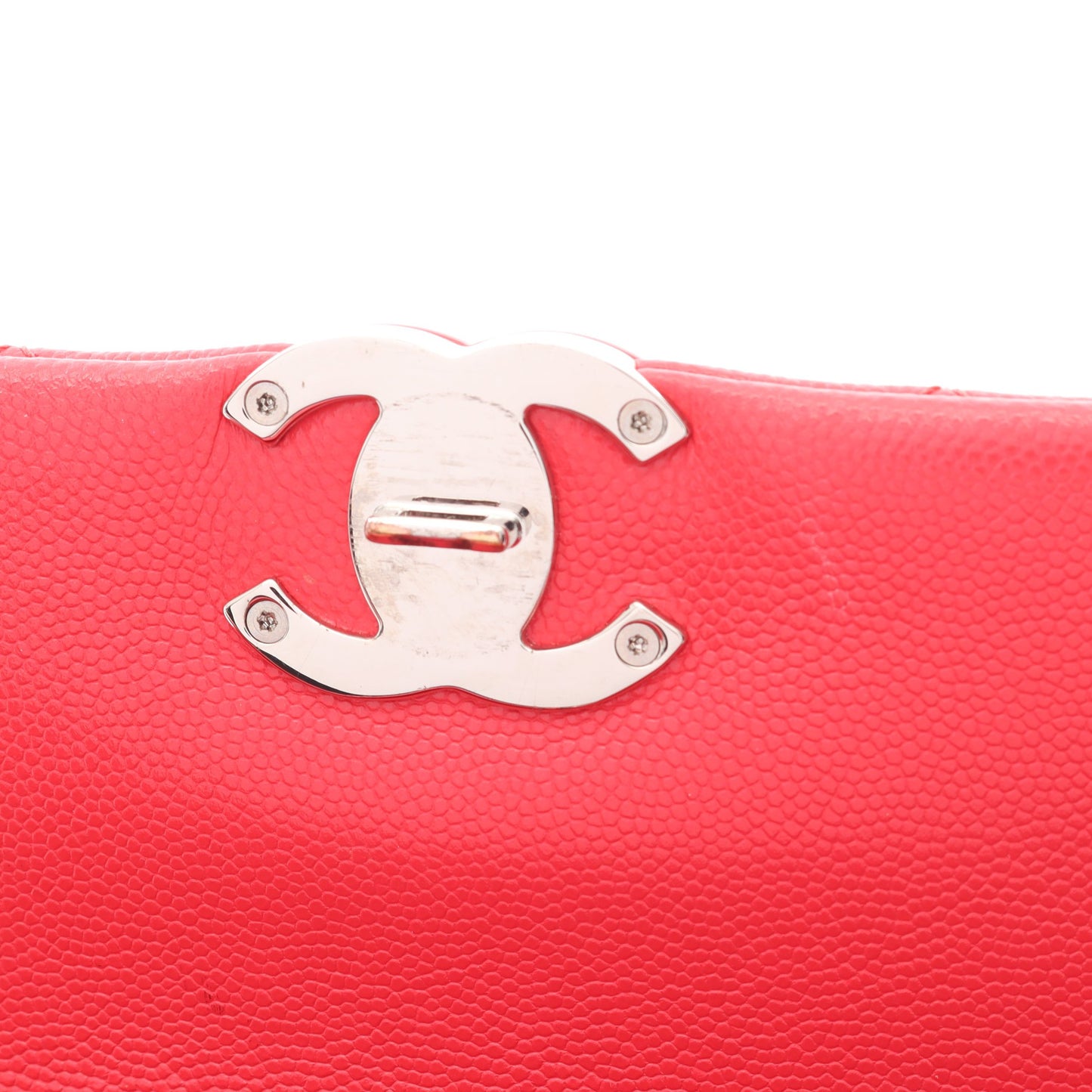 マトラッセ ショルダーバッグ キャビアスキン ピンクレッド シルバー金具 シャネル バッグ CHANEL