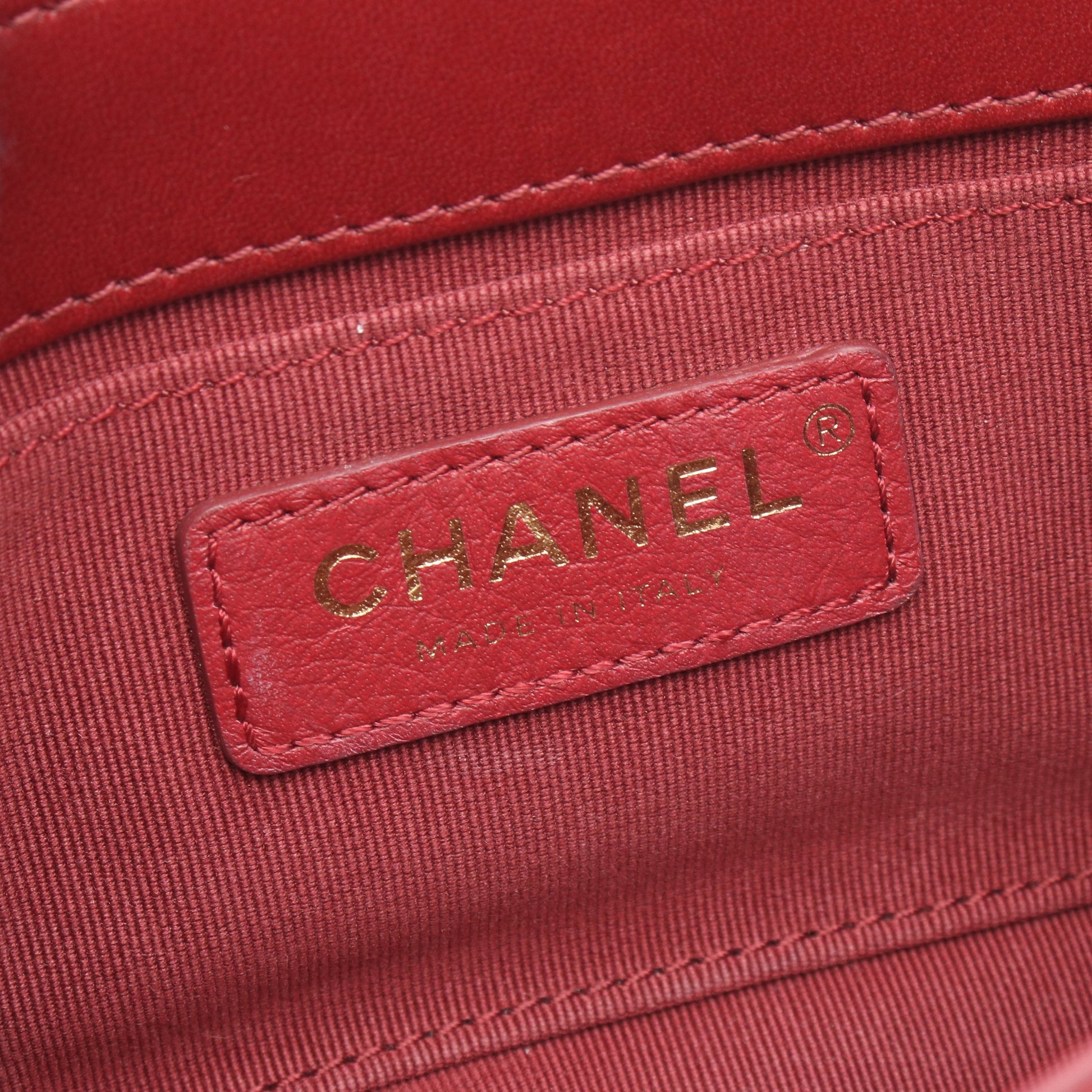 マトラッセ スモールフラップ チェーンショルダーバッグ ラムスキン ボルドー ゴールド金具 シャネル バッグ CHANEL
