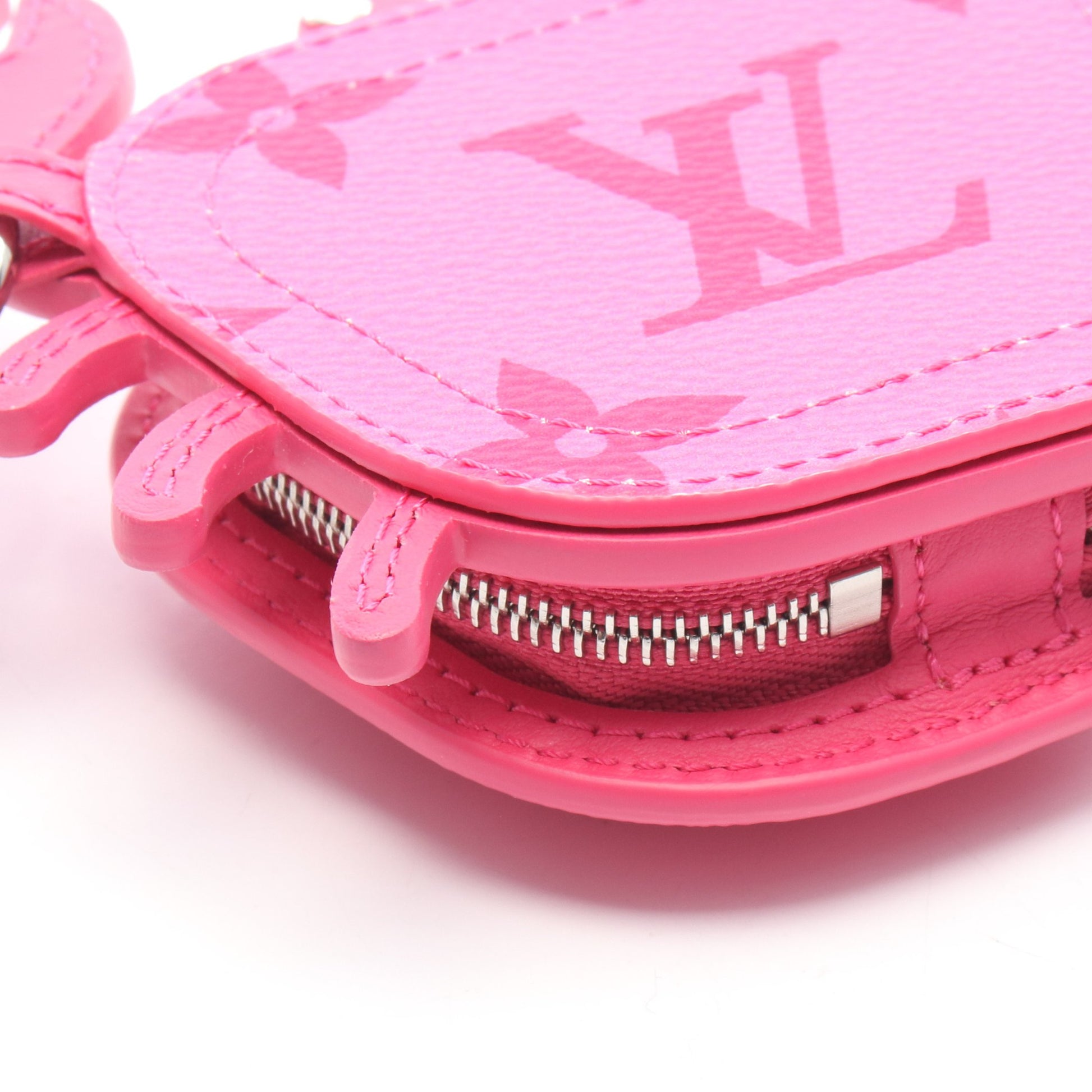 バッグチャーム LVクラブ モノグラム ローズポンディシェリ バッグチャーム PVC レザー ピンク ルイヴィトン 財布・小物 LOUIS VUITTON