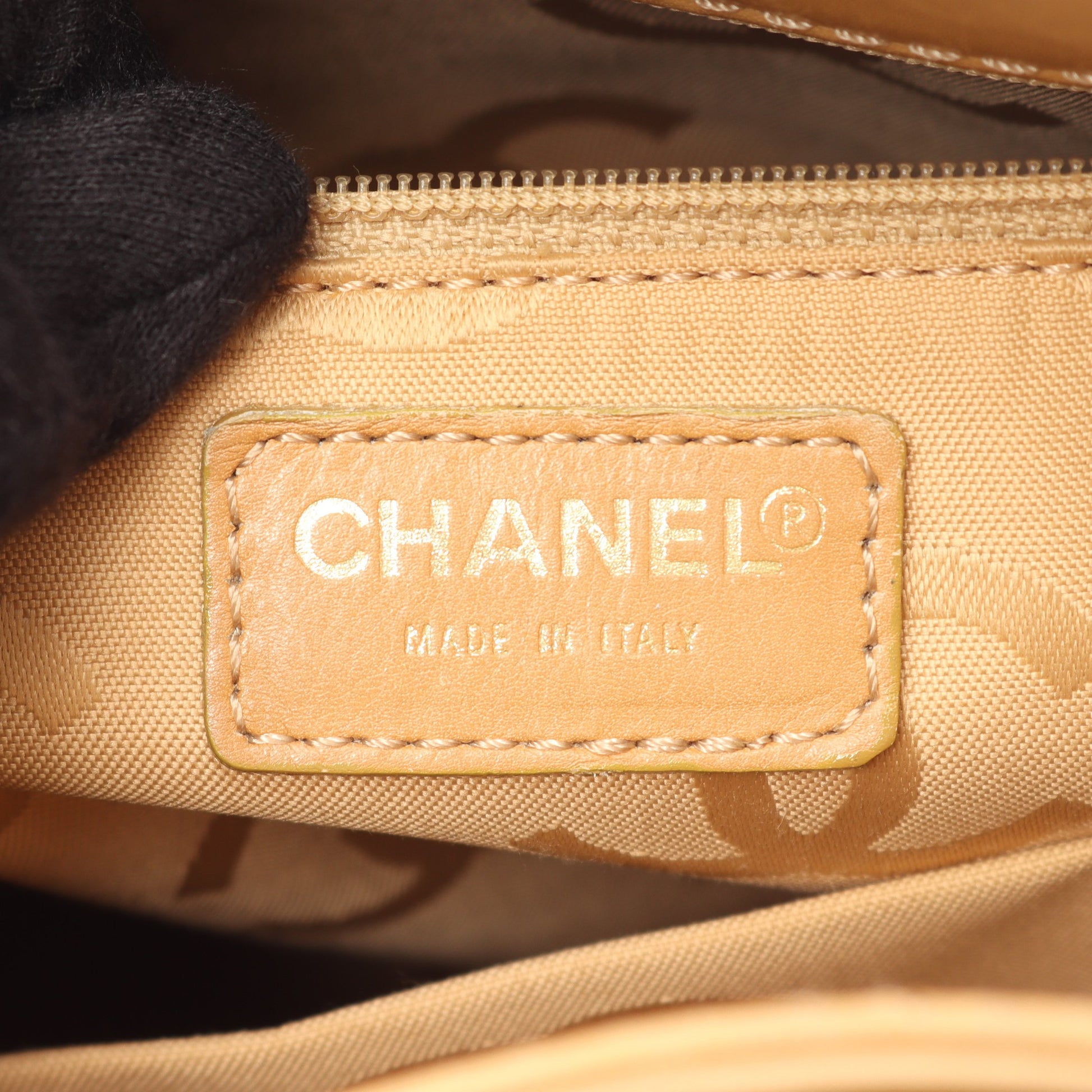 ワイルドステッチ ハンドバッグ トートバッグ レザー ベージュ ゴールド金具 シャネル バッグ CHANEL