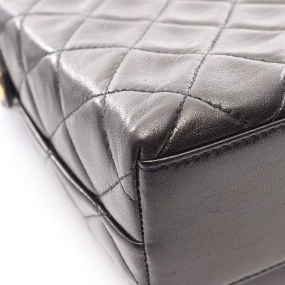 マトラッセ ショルダーバッグ ラムスキン ブラック ゴールド金具 シャネル バッグ CHANEL