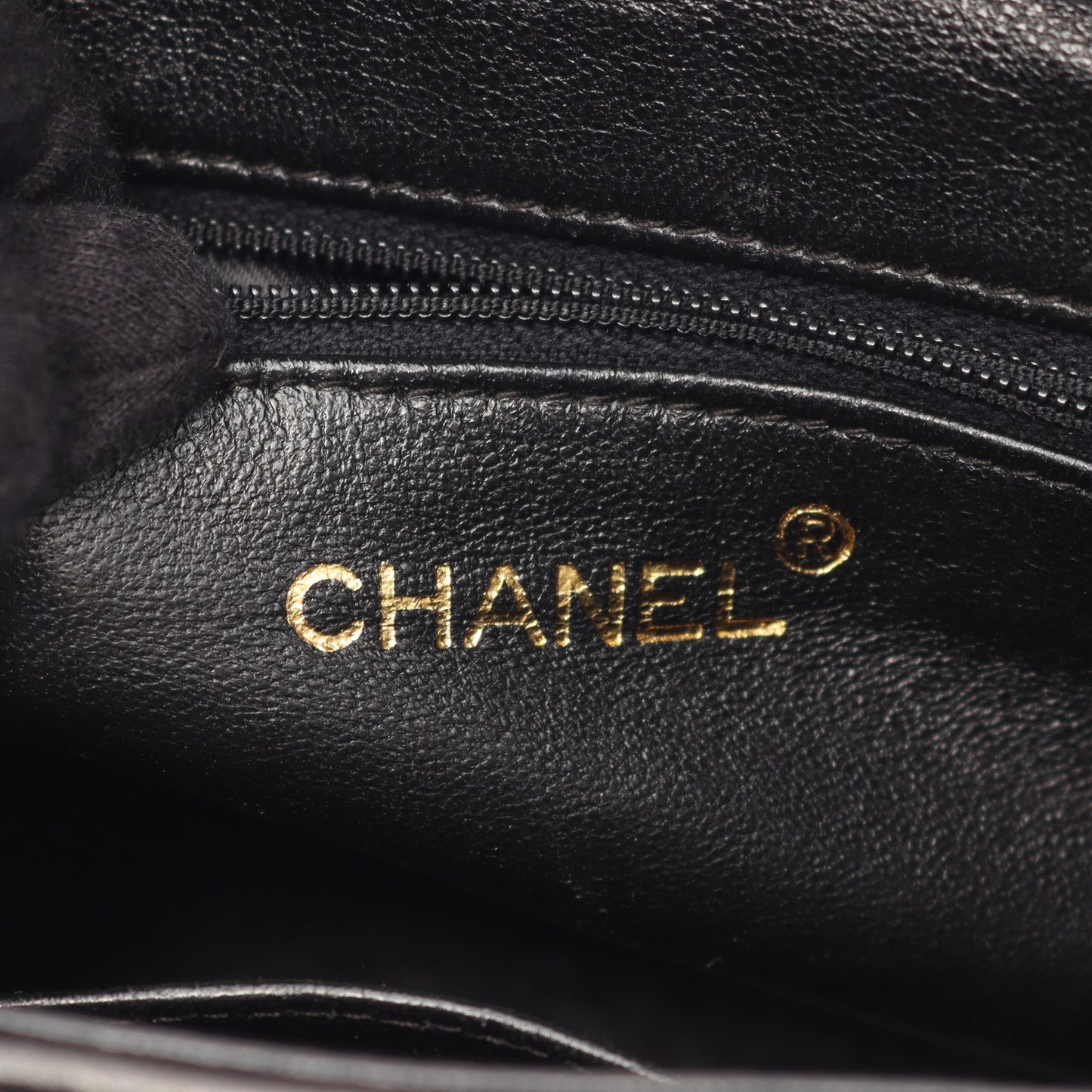 マトラッセ ショルダーバッグ ラムスキン ブラック ゴールド金具 シャネル バッグ CHANEL