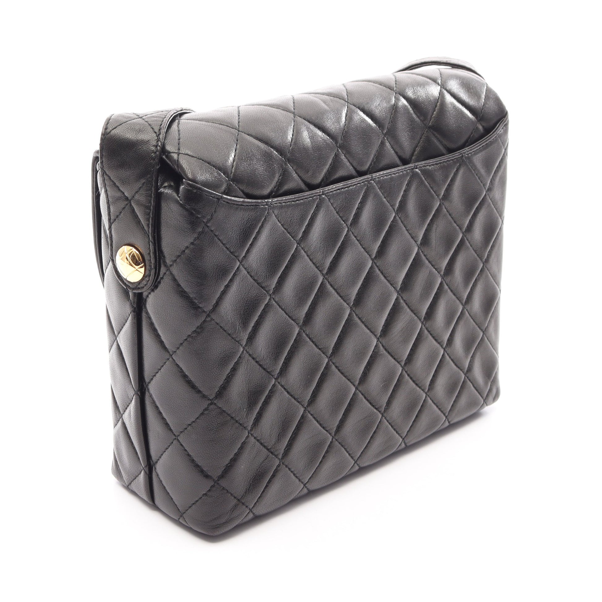 マトラッセ ショルダーバッグ ラムスキン ブラック ゴールド金具 シャネル バッグ CHANEL