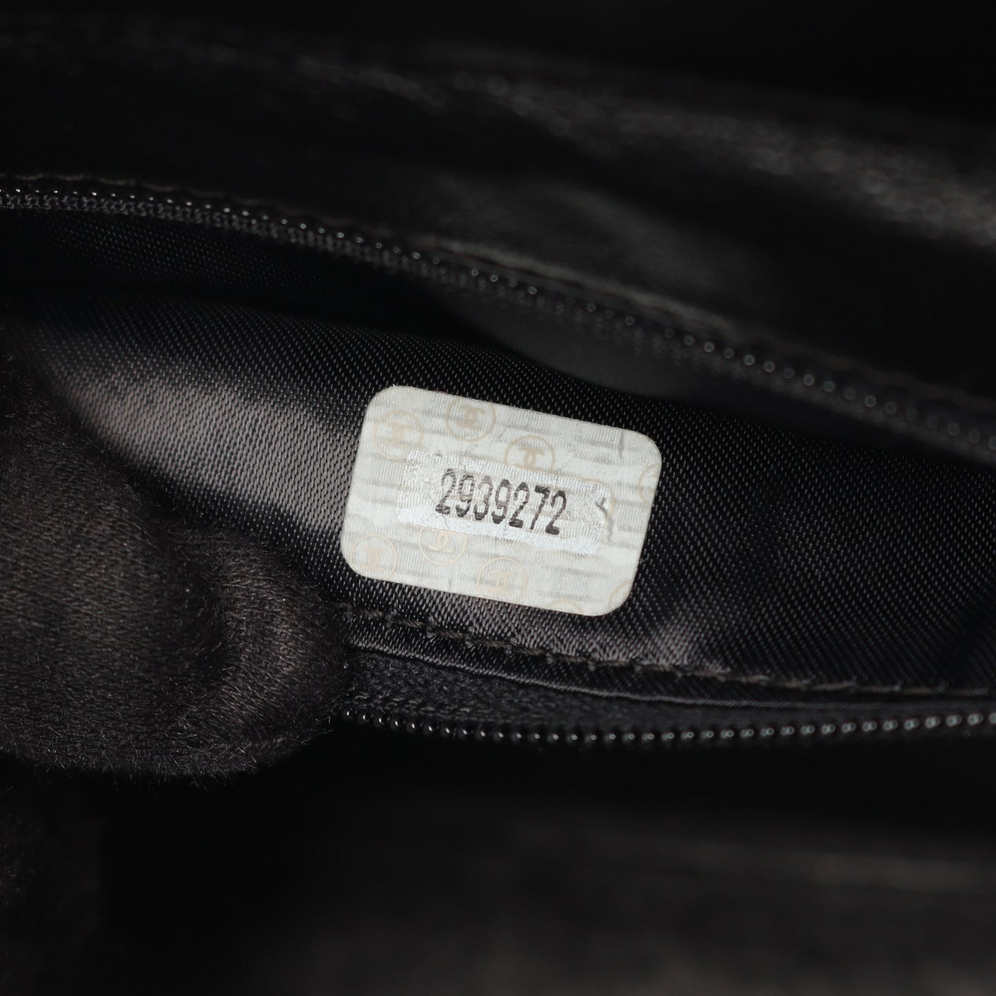 マトラッセ ショルダーバッグ ラムスキン ブラック ゴールド金具 シャネル バッグ CHANEL